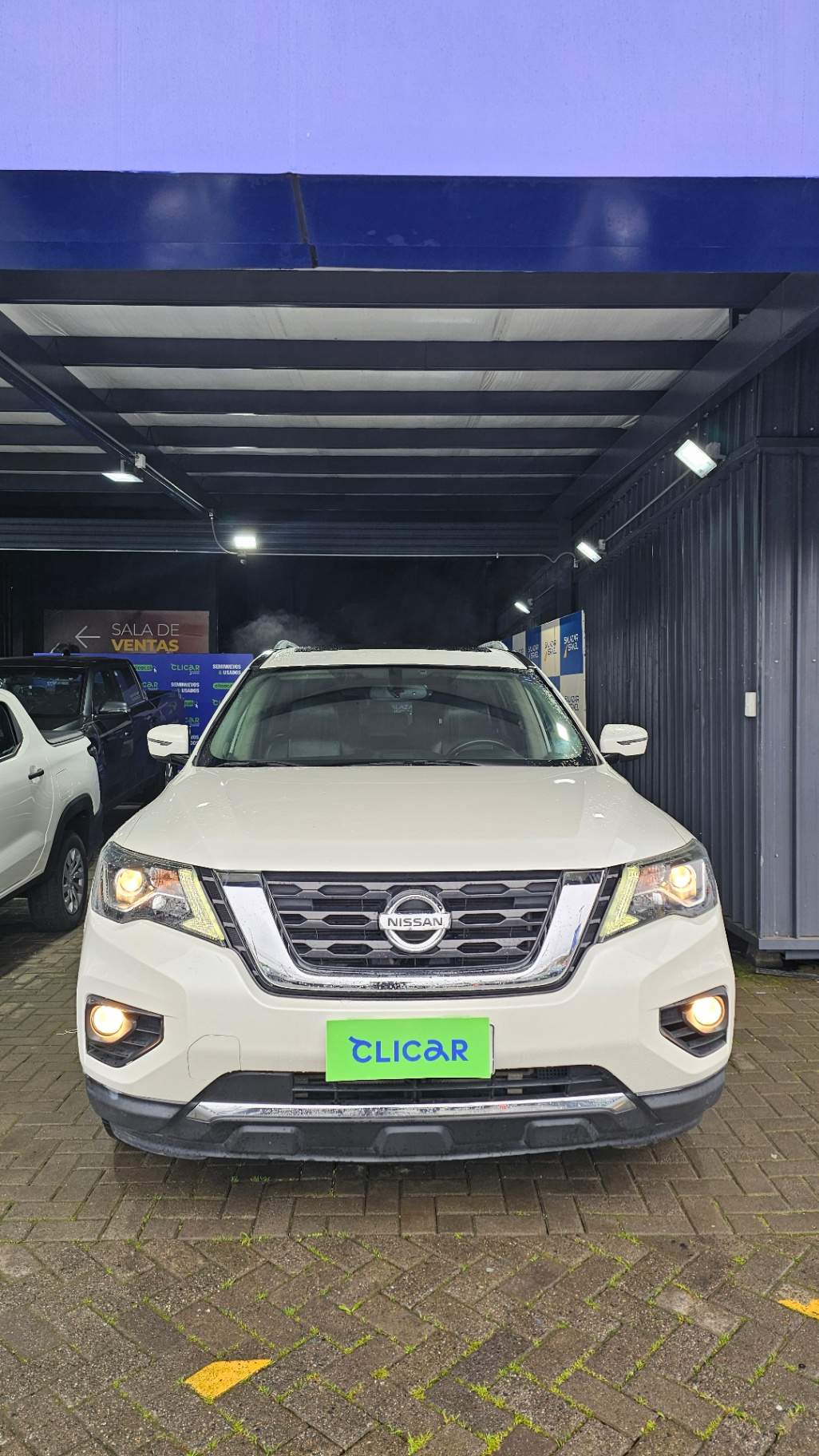 NISSAN - 1