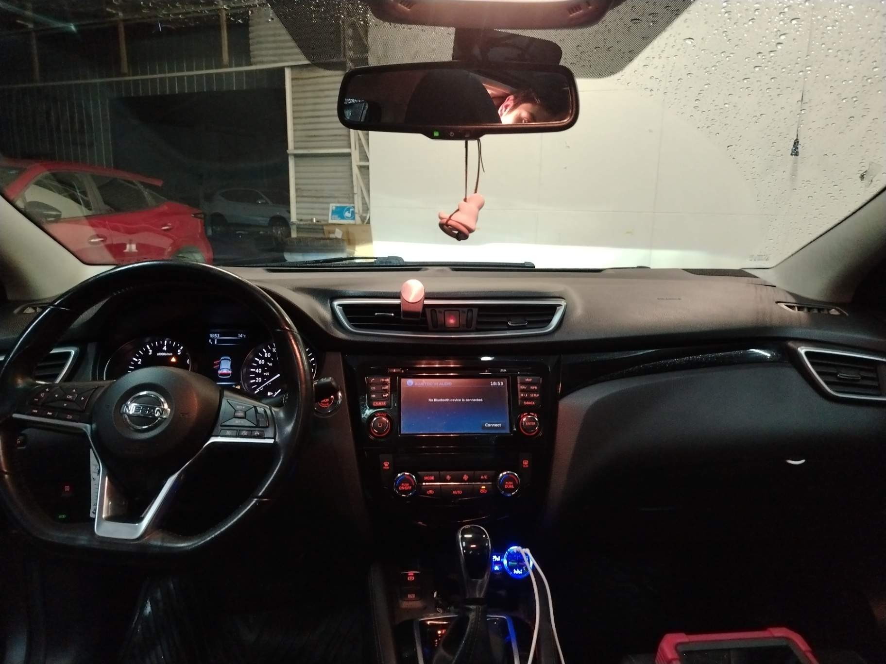 NISSAN - 2