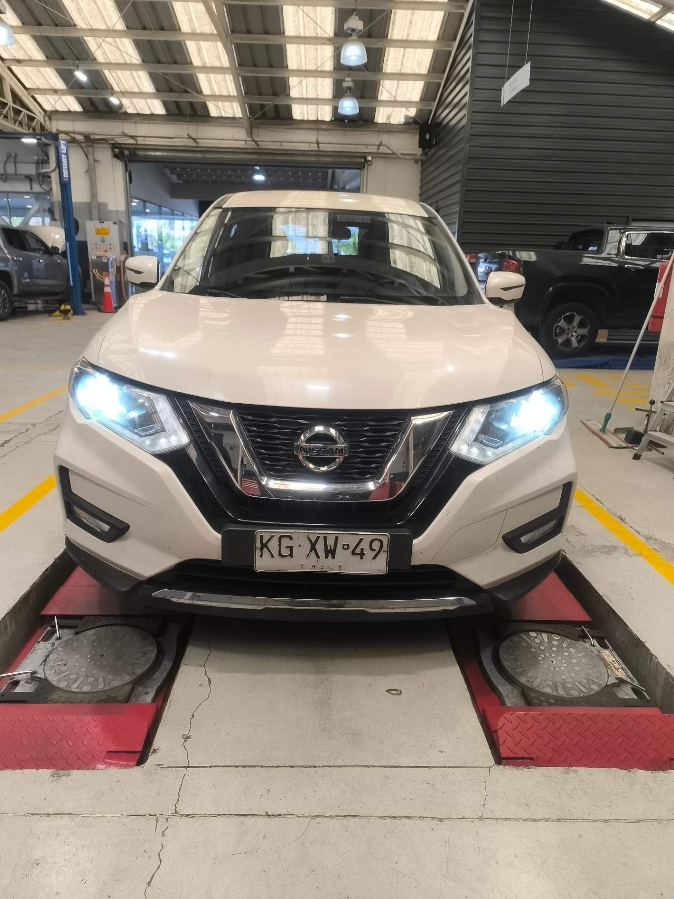 NISSAN - 1