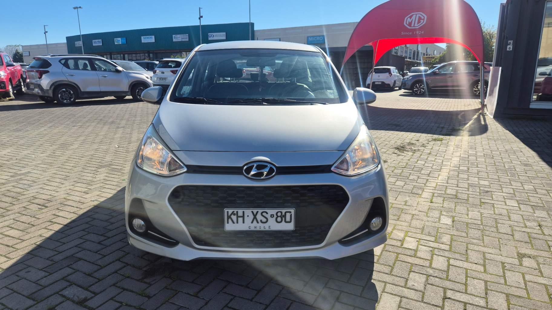 HYUNDAI - 1
