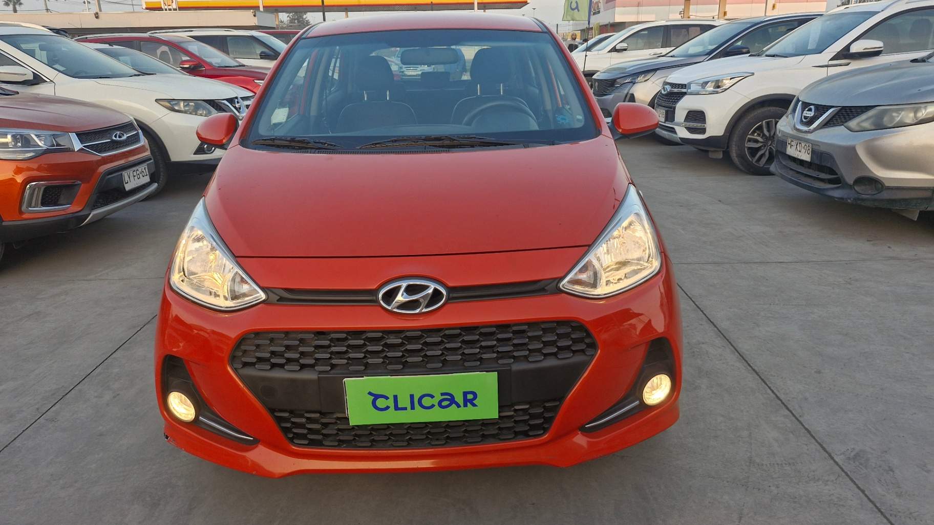HYUNDAI - 1