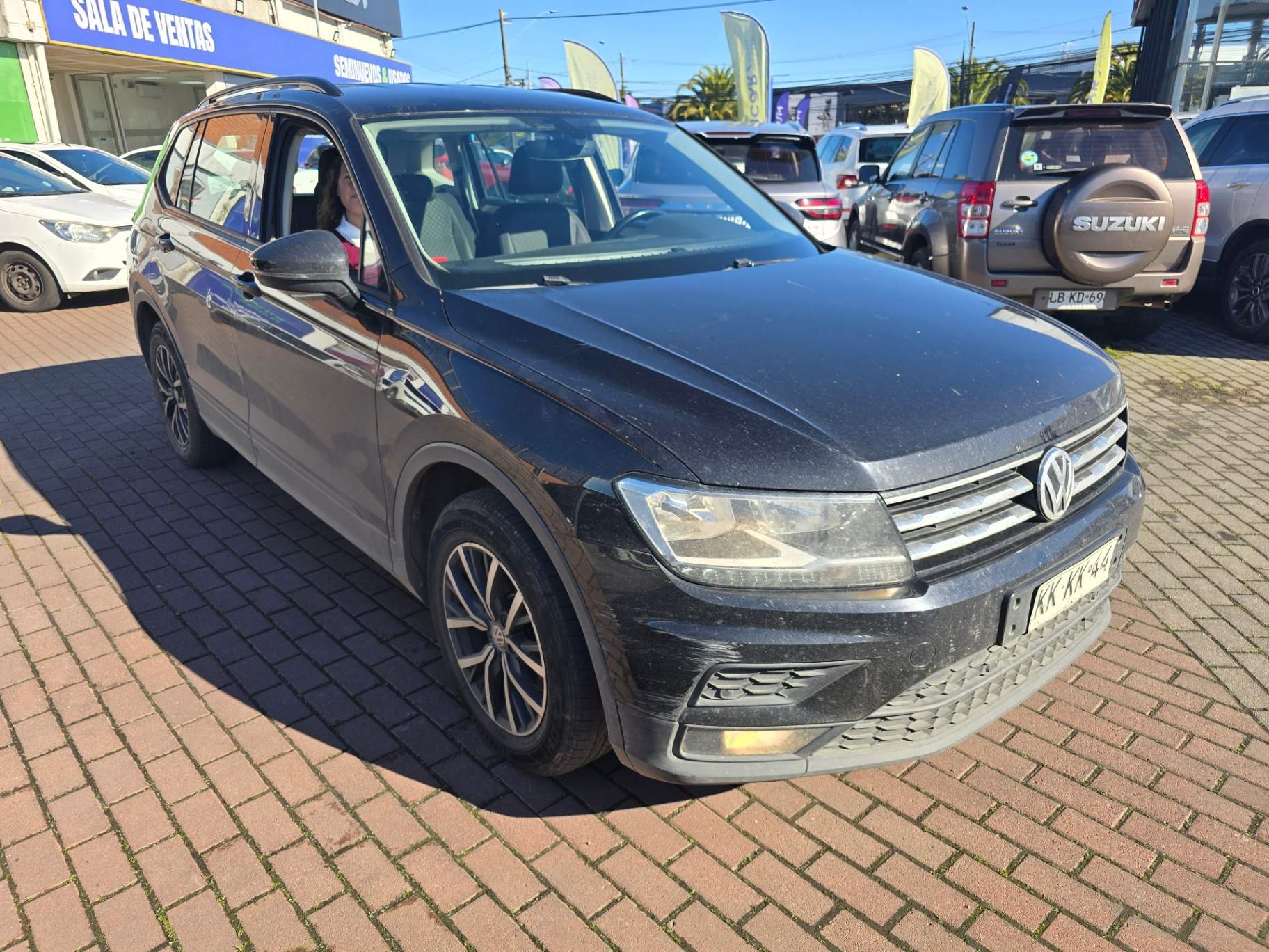 VOLKSWAGEN