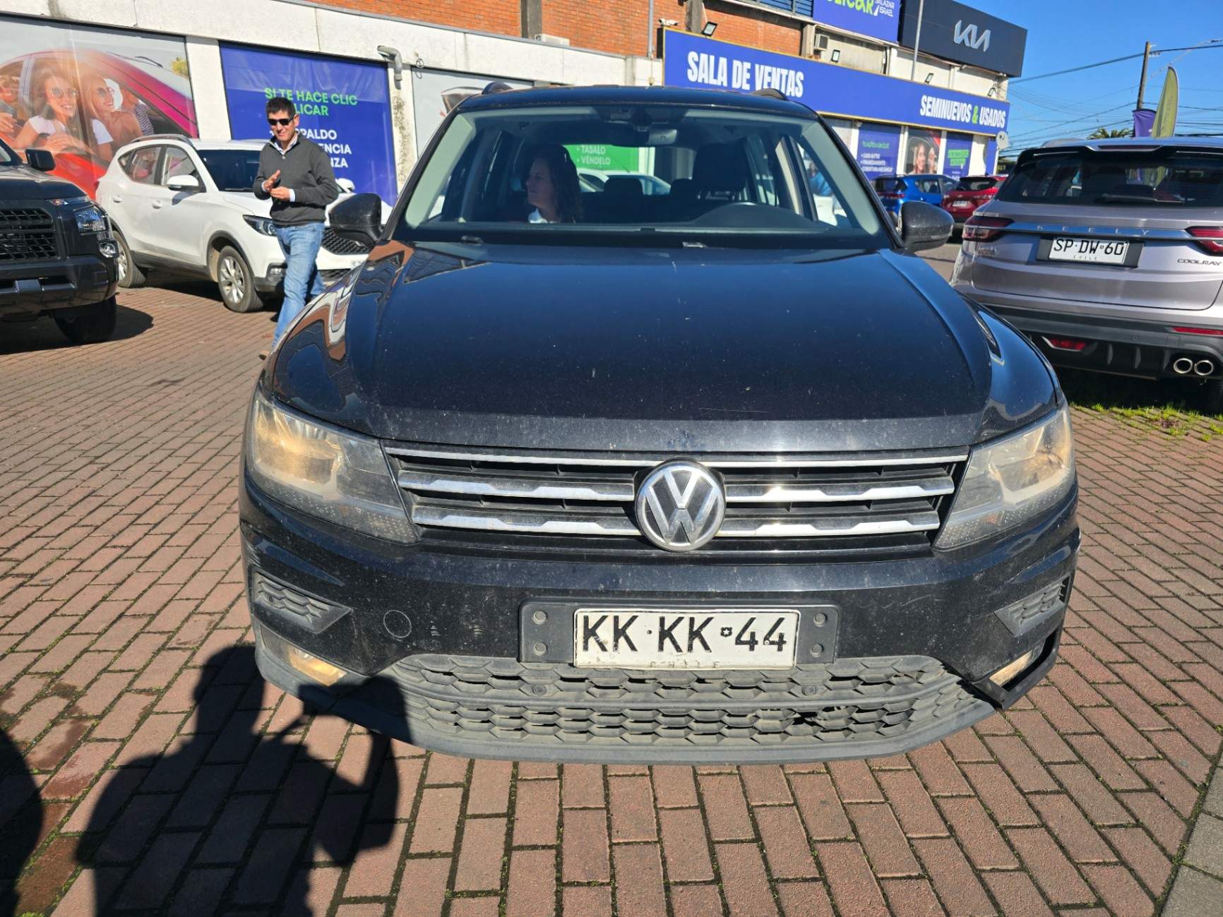 VOLKSWAGEN - 1