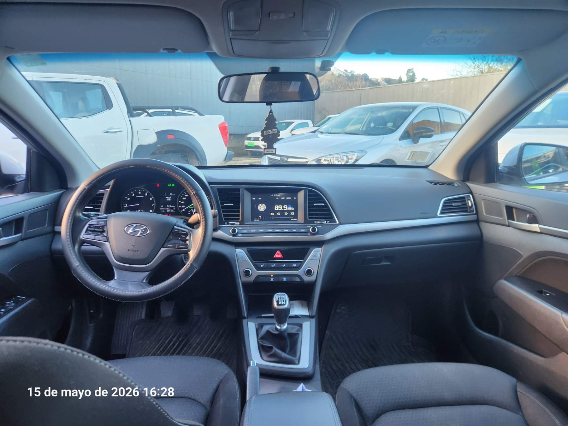 HYUNDAI - 2