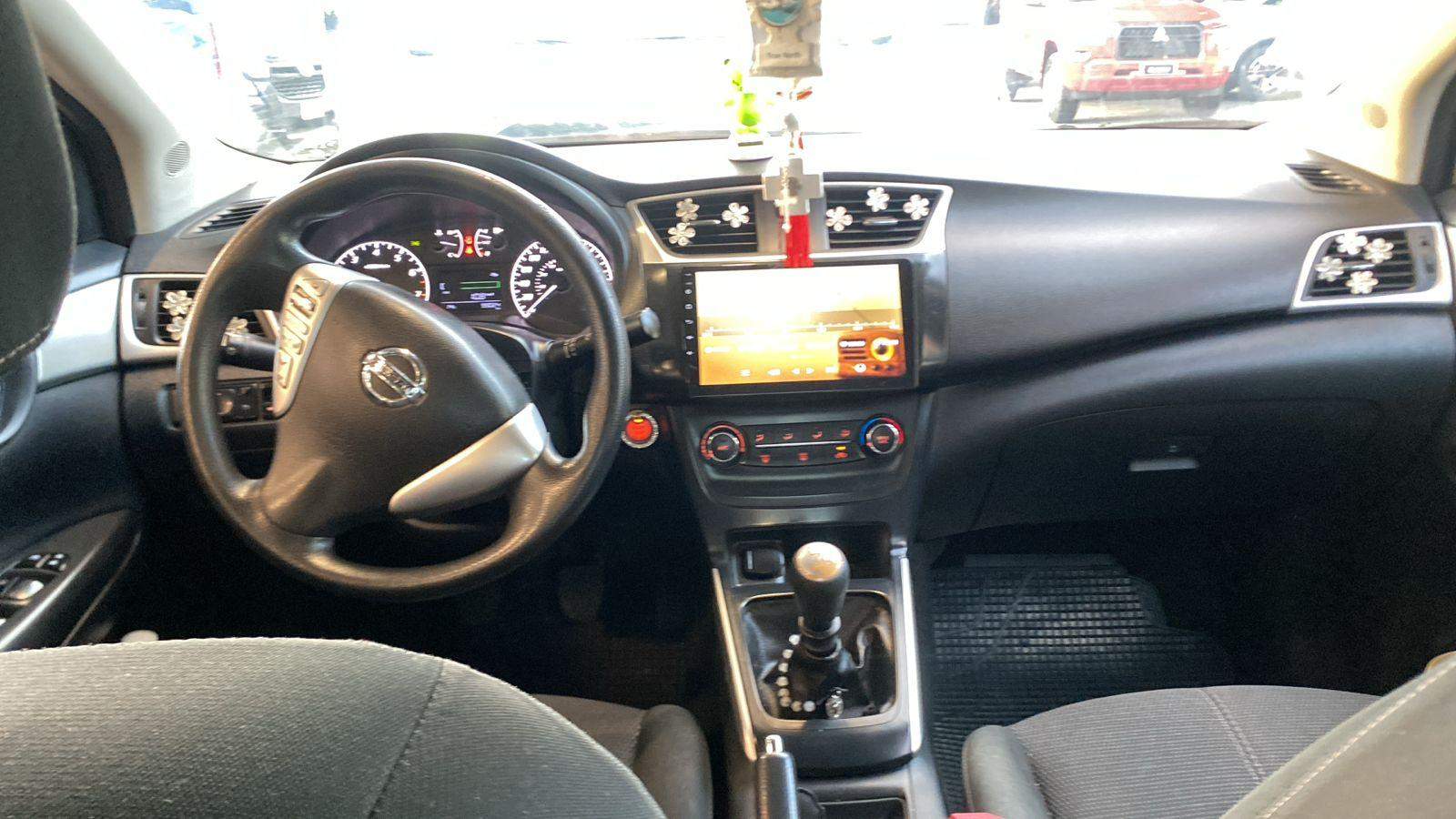 NISSAN - 2