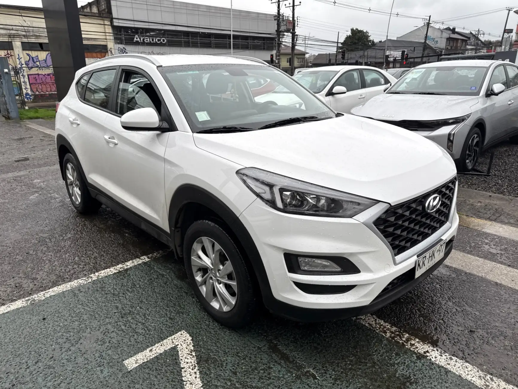 HYUNDAI