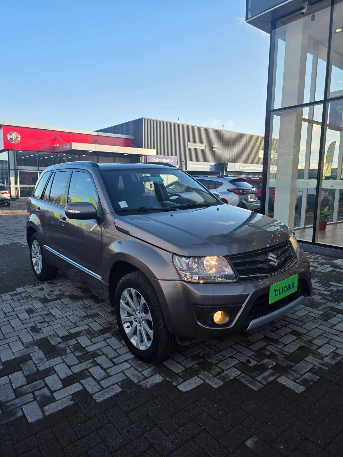 SUZUKI