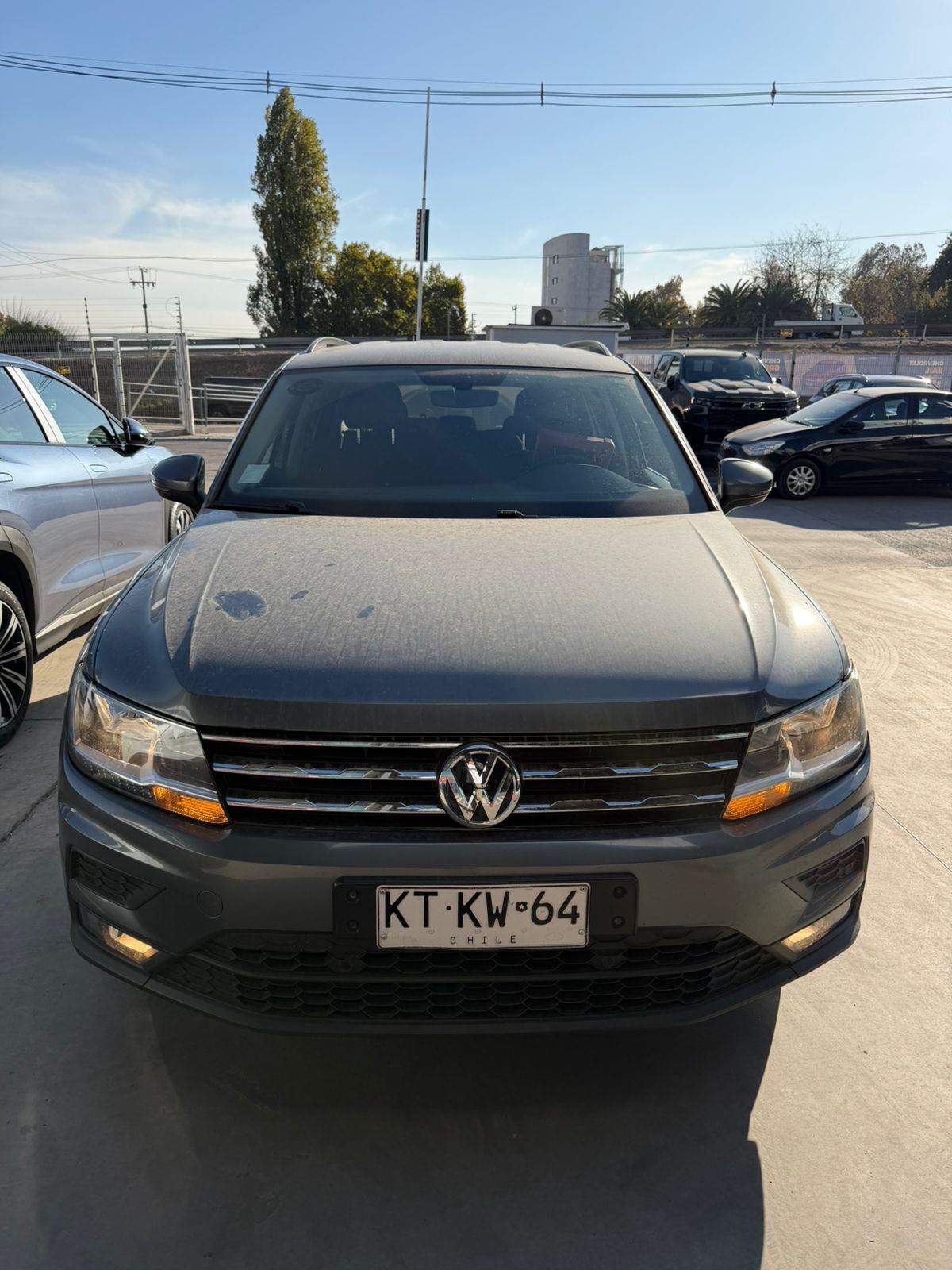 VOLKSWAGEN - 1
