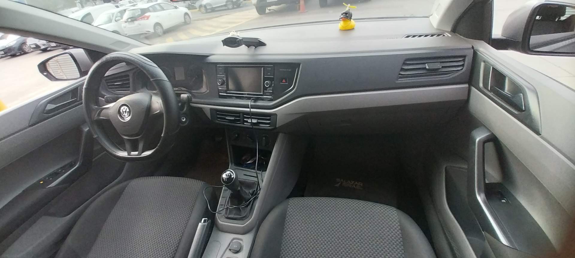 VOLKSWAGEN - 2