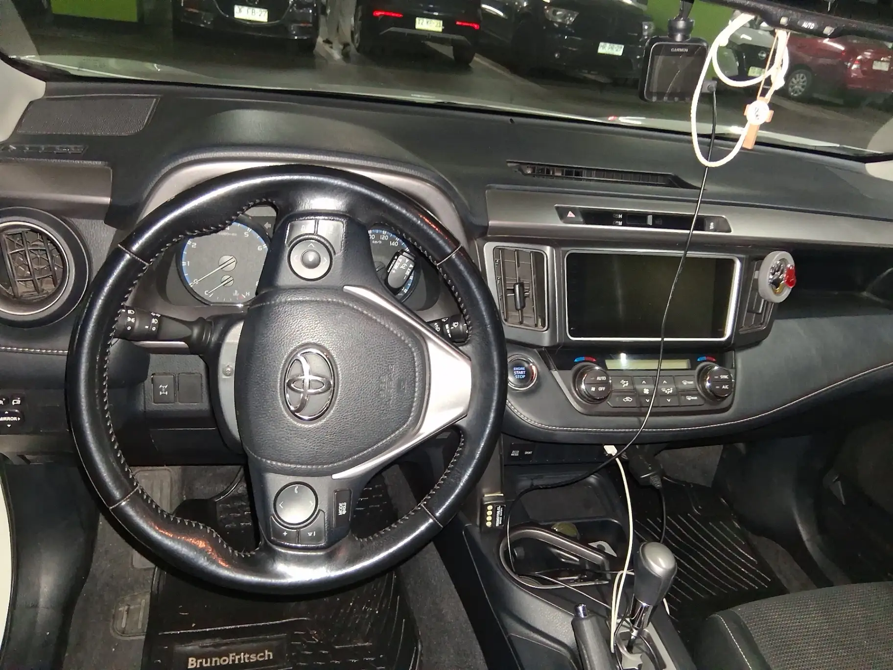 TOYOTA - 2