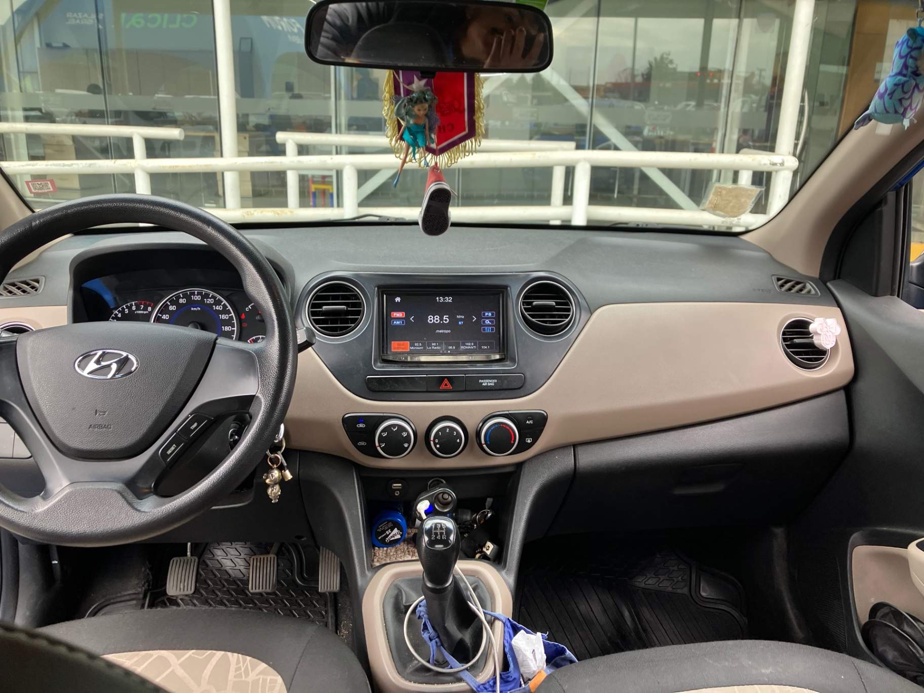 HYUNDAI - 2