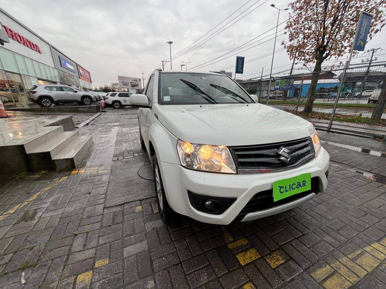 SUZUKI