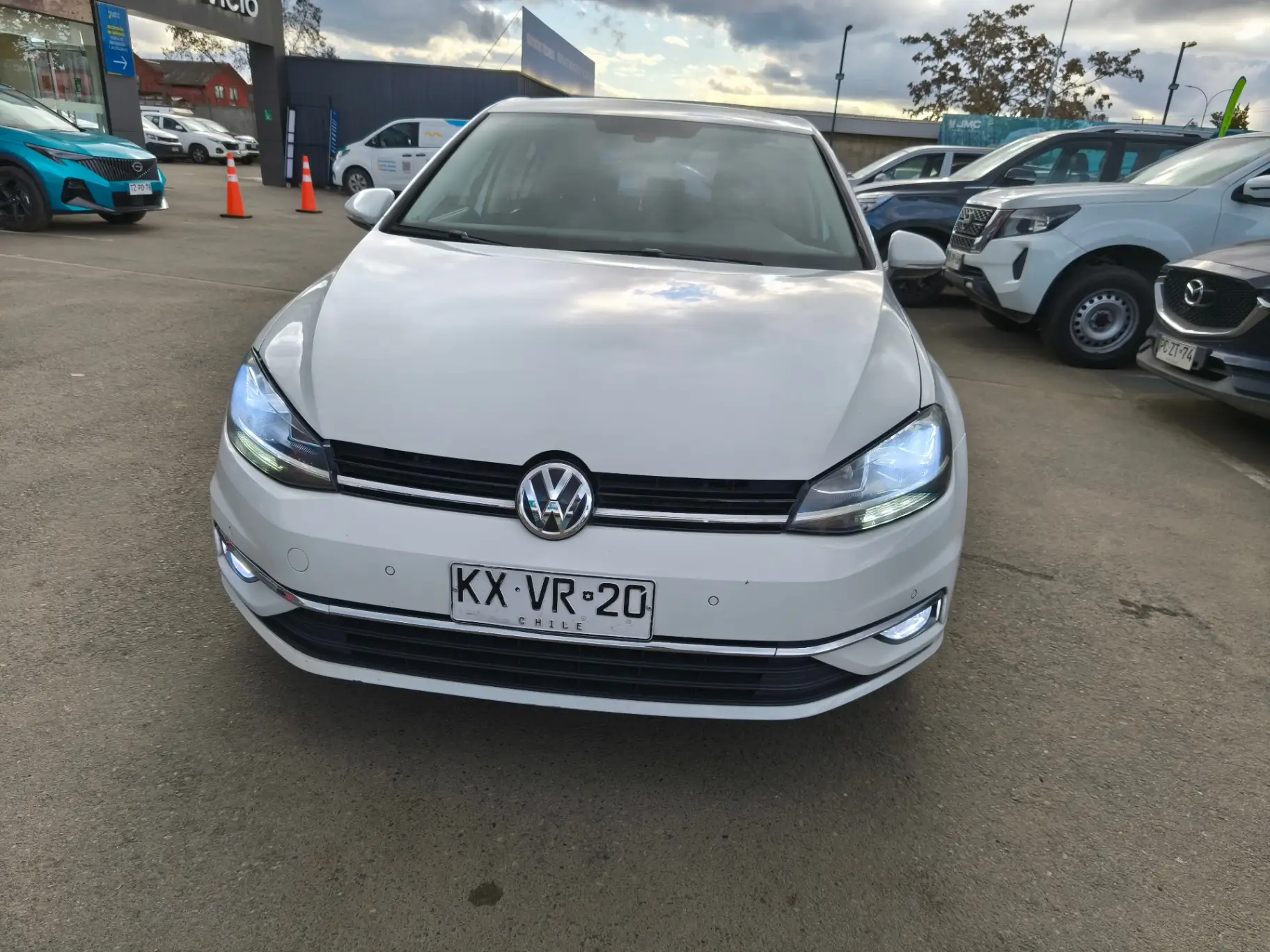 VOLKSWAGEN - 1