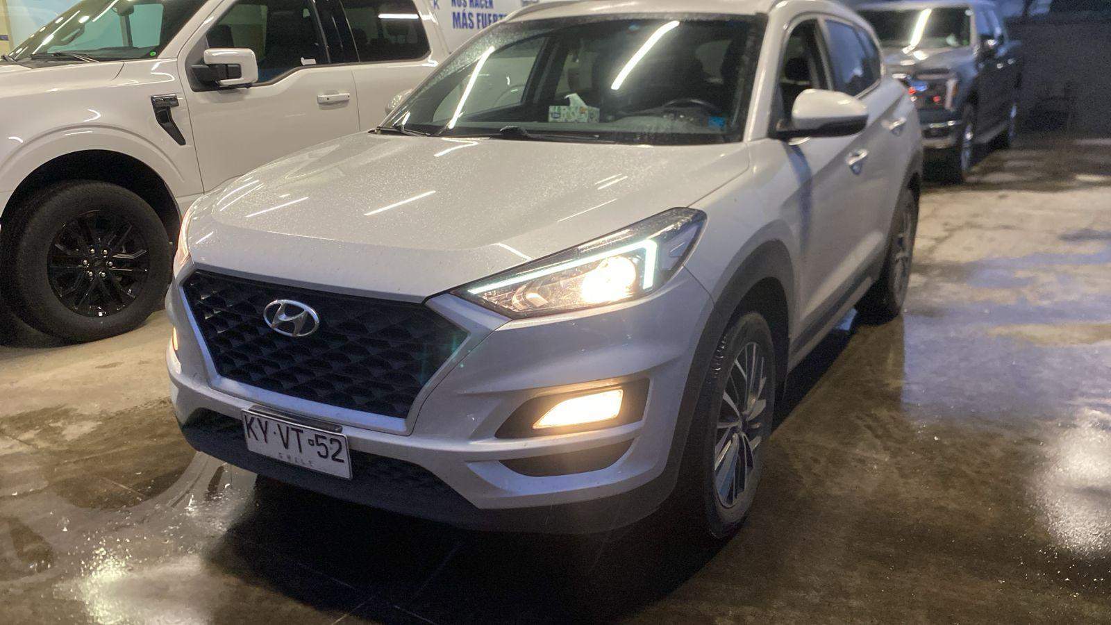 HYUNDAI - 1