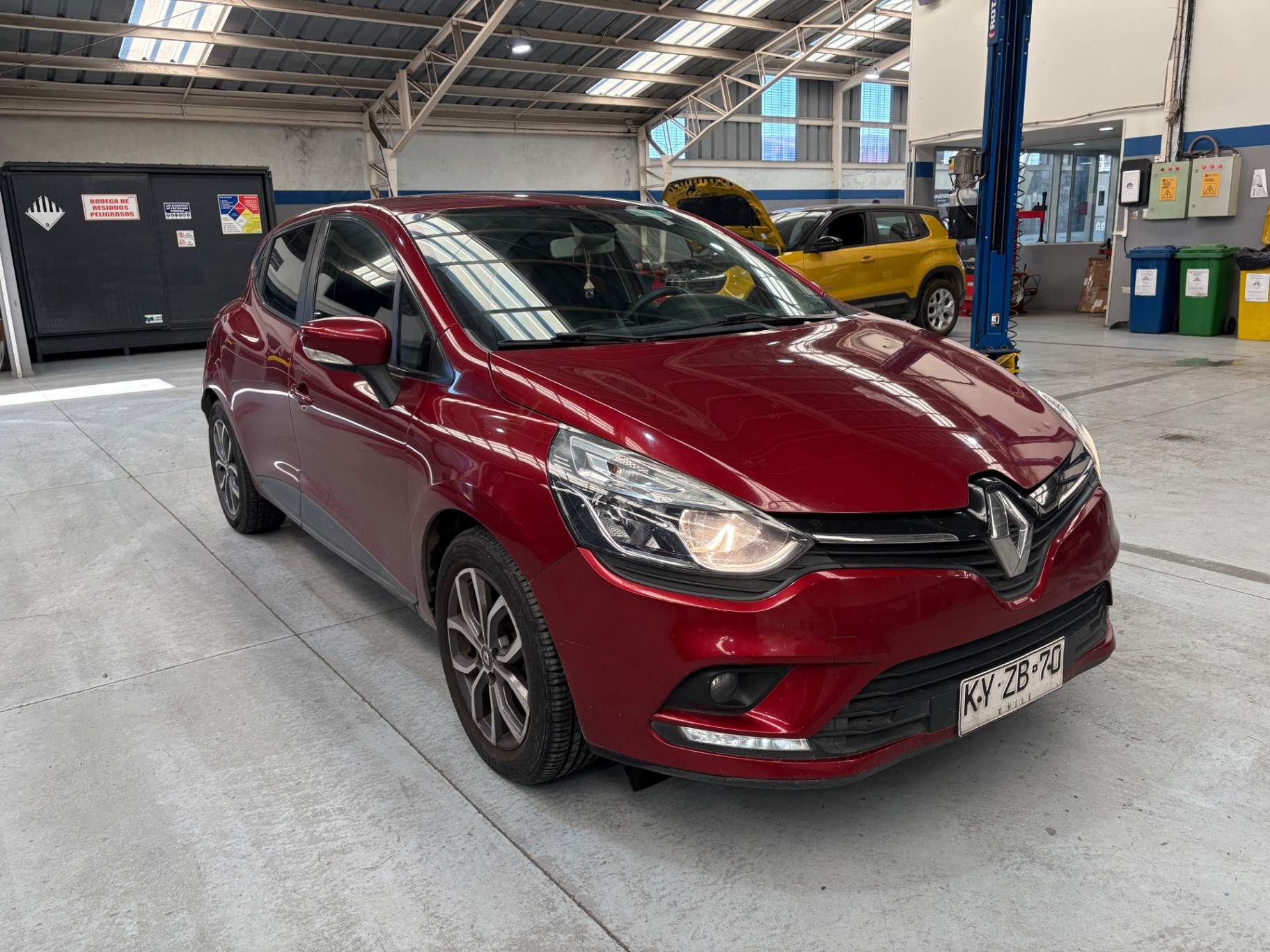 RENAULT
