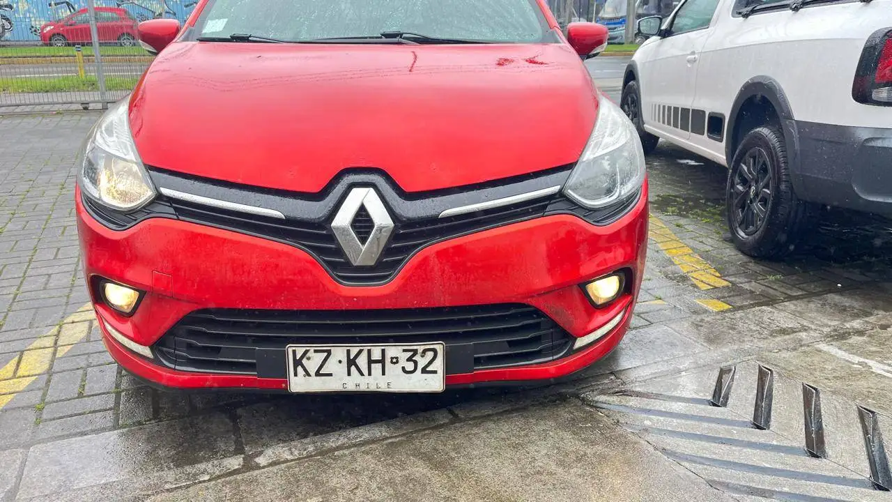 RENAULT - 1
