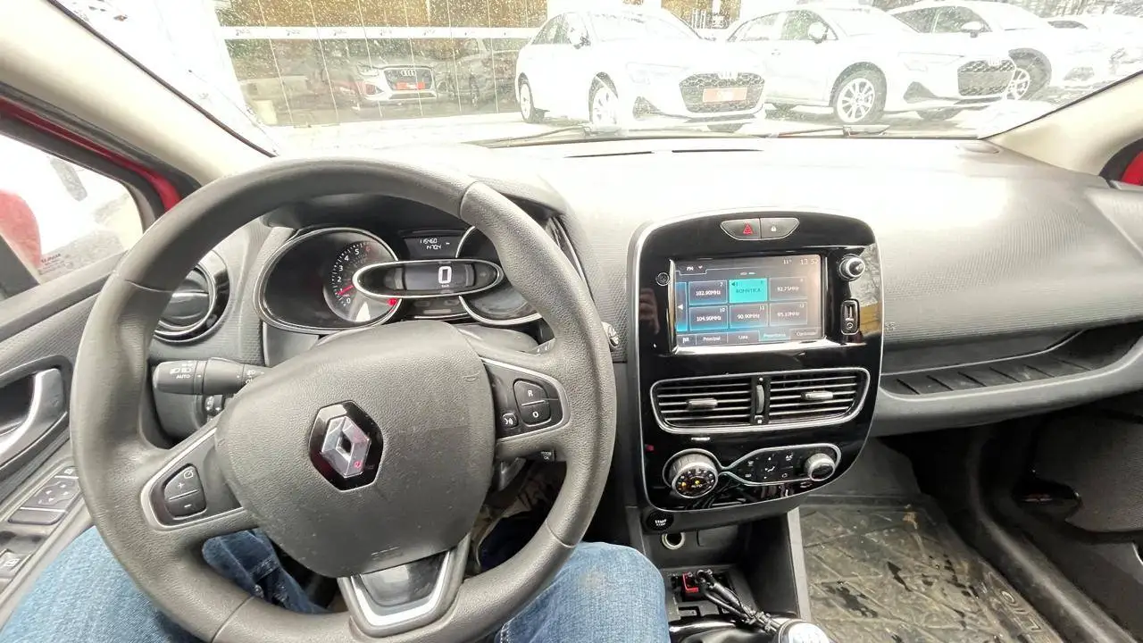 RENAULT - 2