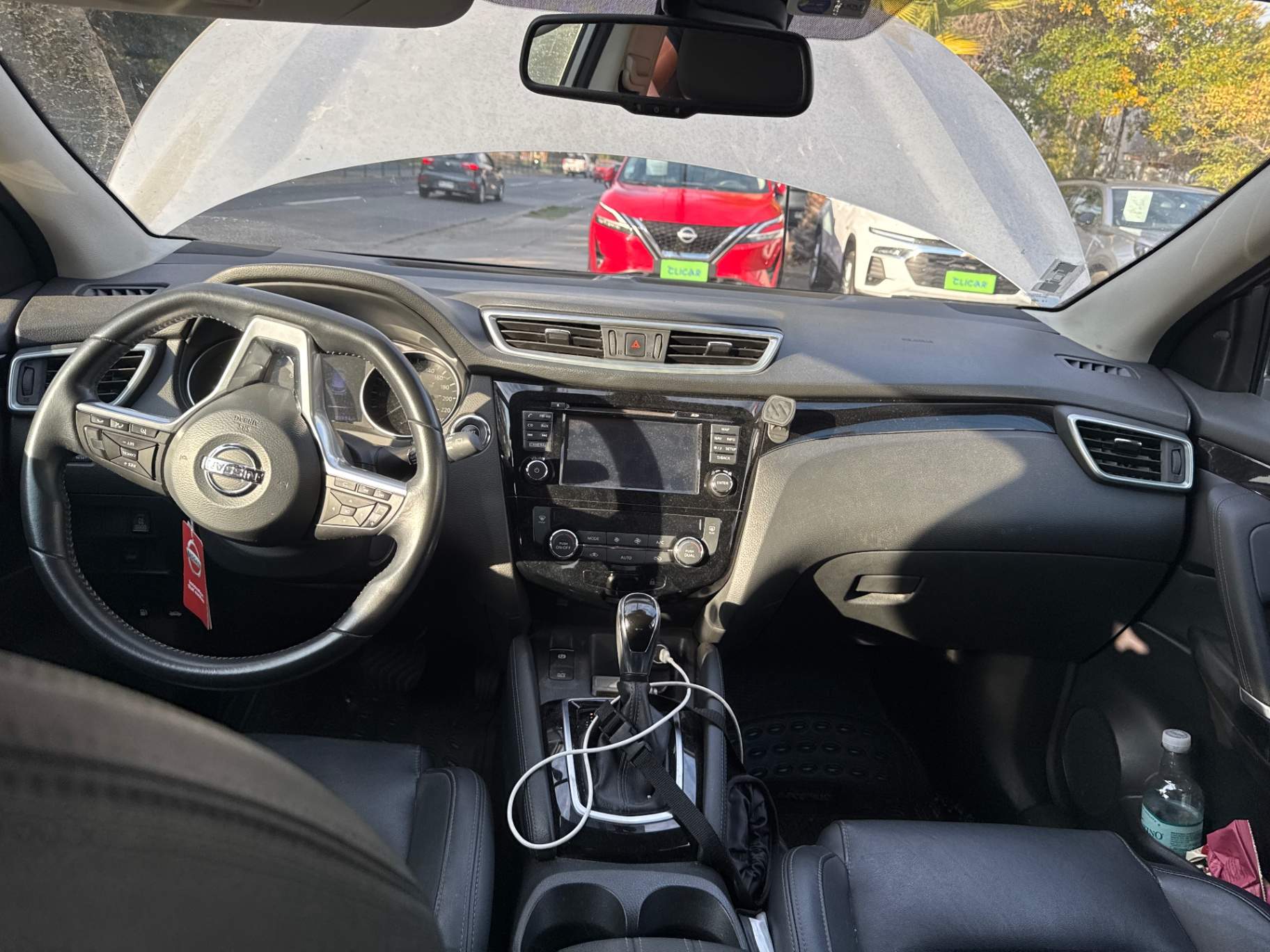 NISSAN - 2