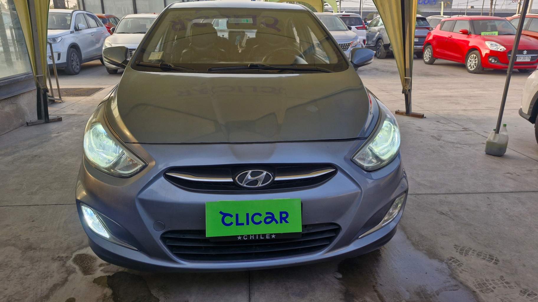 HYUNDAI - 1