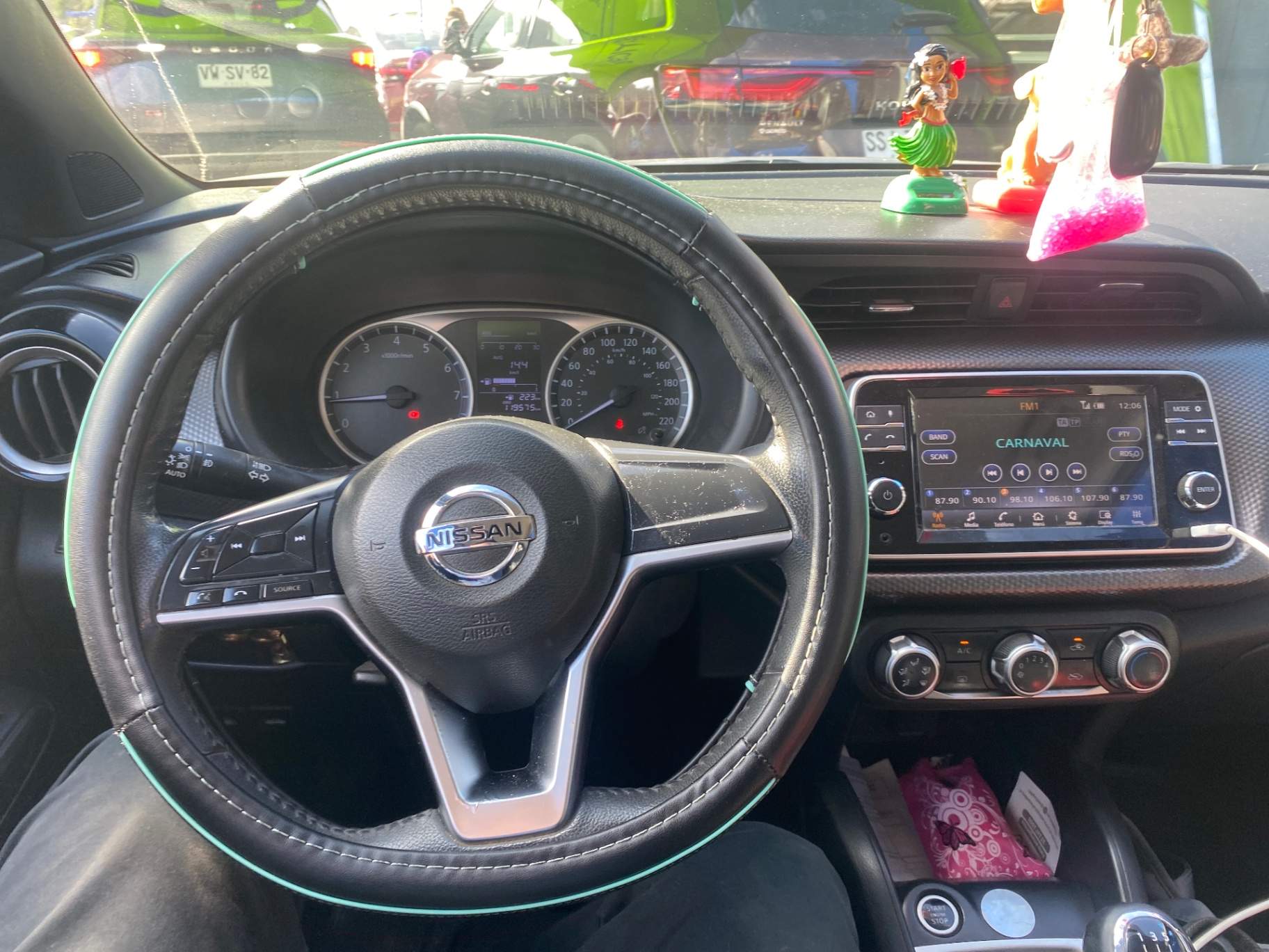 NISSAN - 2