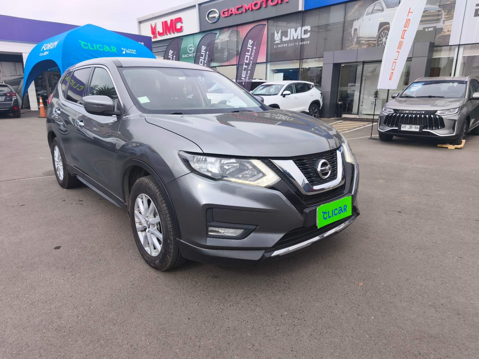 NISSAN