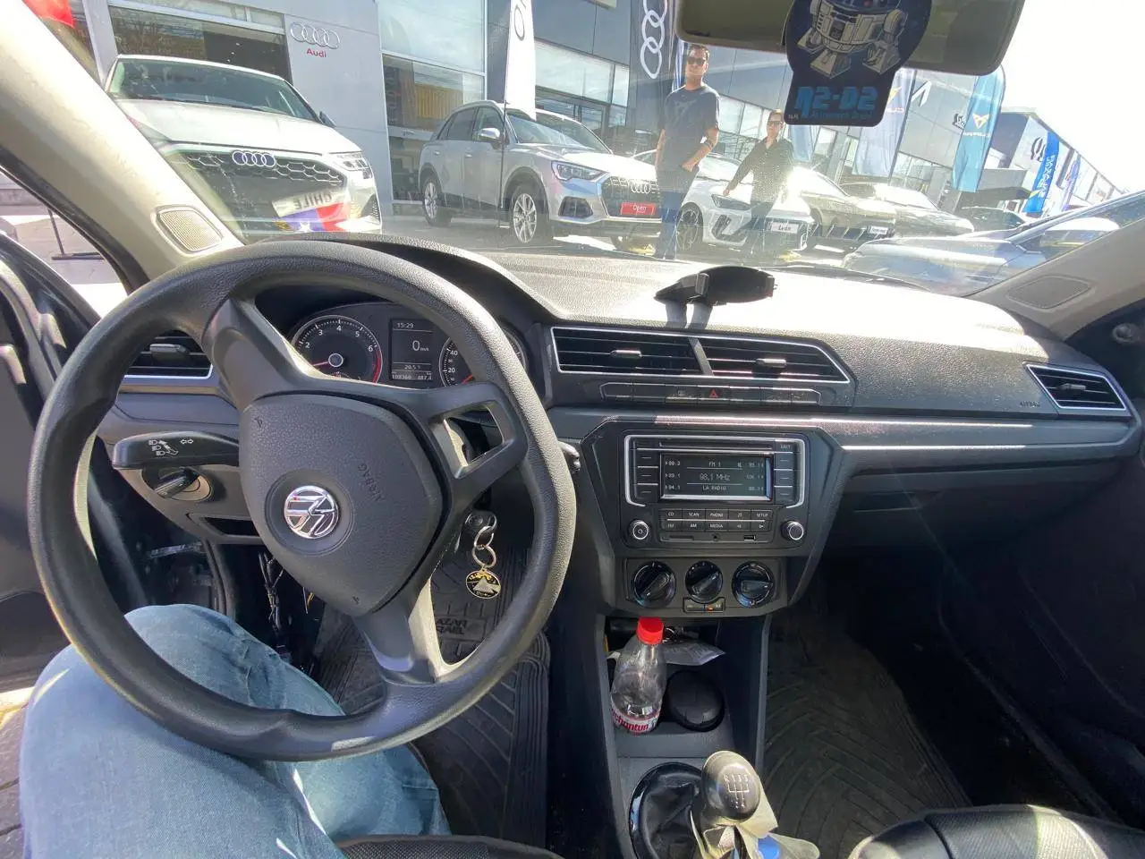 VOLKSWAGEN - 2