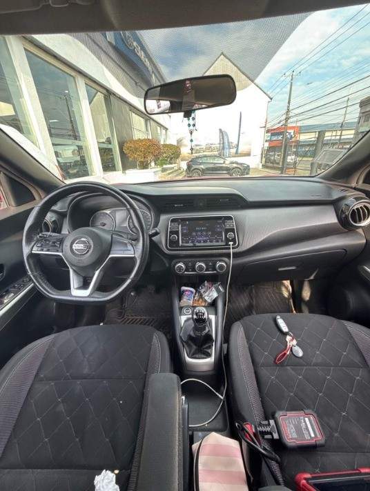 NISSAN - 2