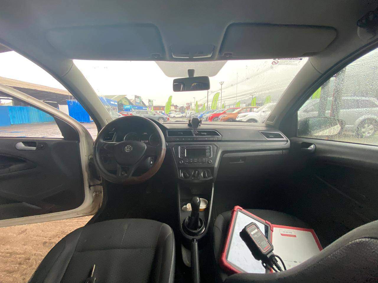 VOLKSWAGEN - 2