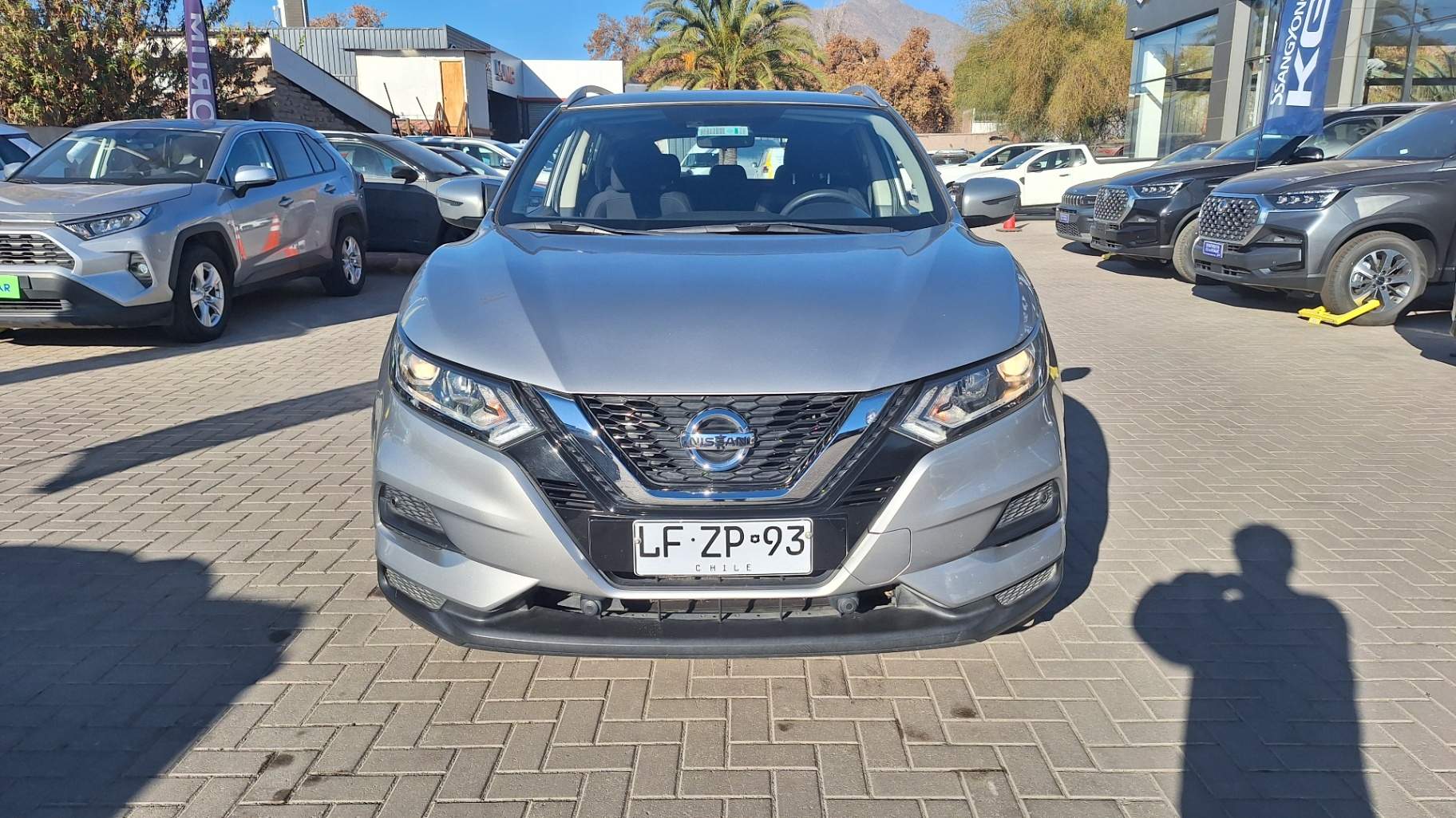 NISSAN