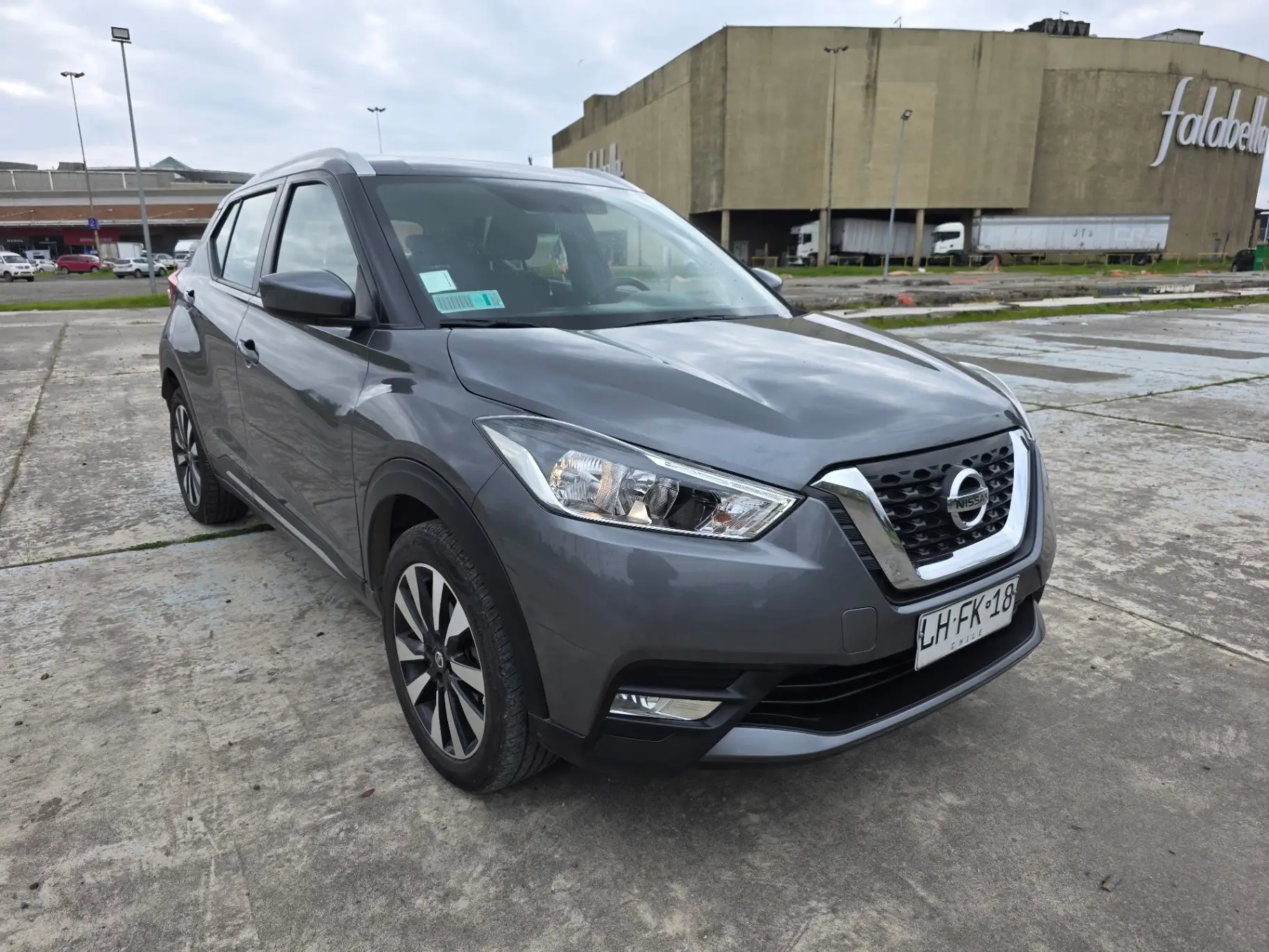 NISSAN