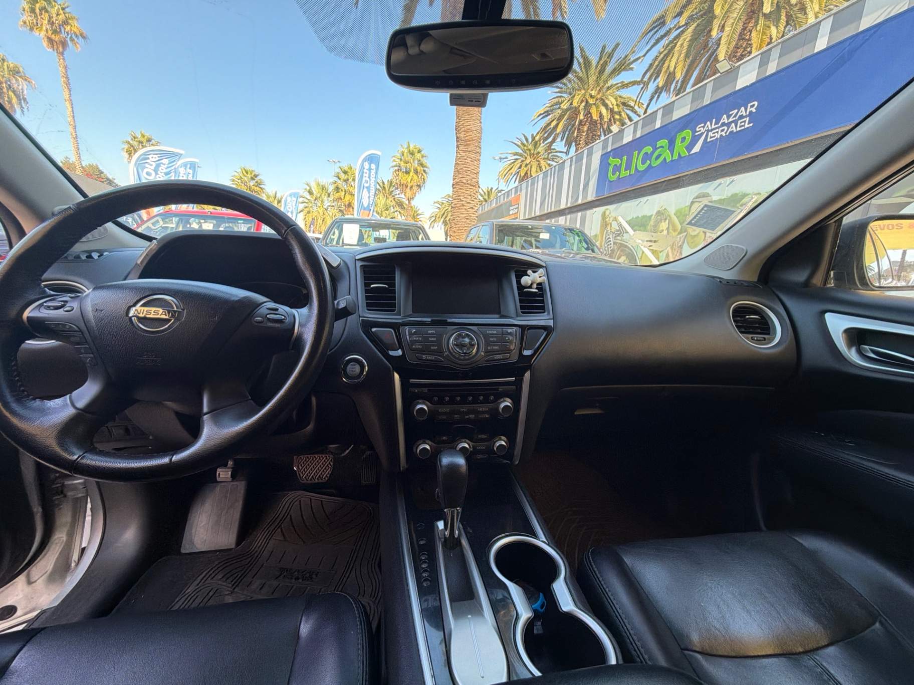 NISSAN - 2
