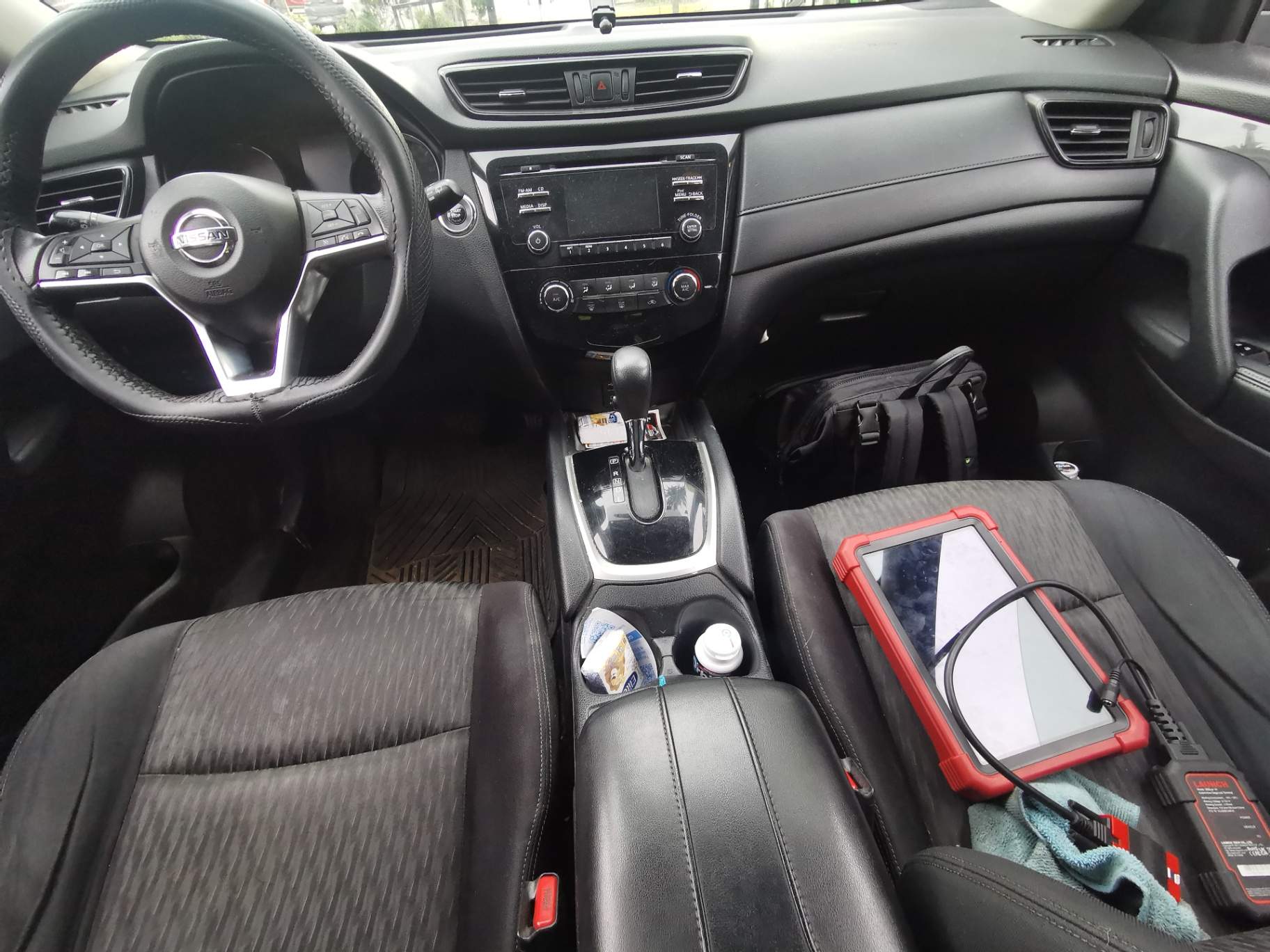 NISSAN - 2
