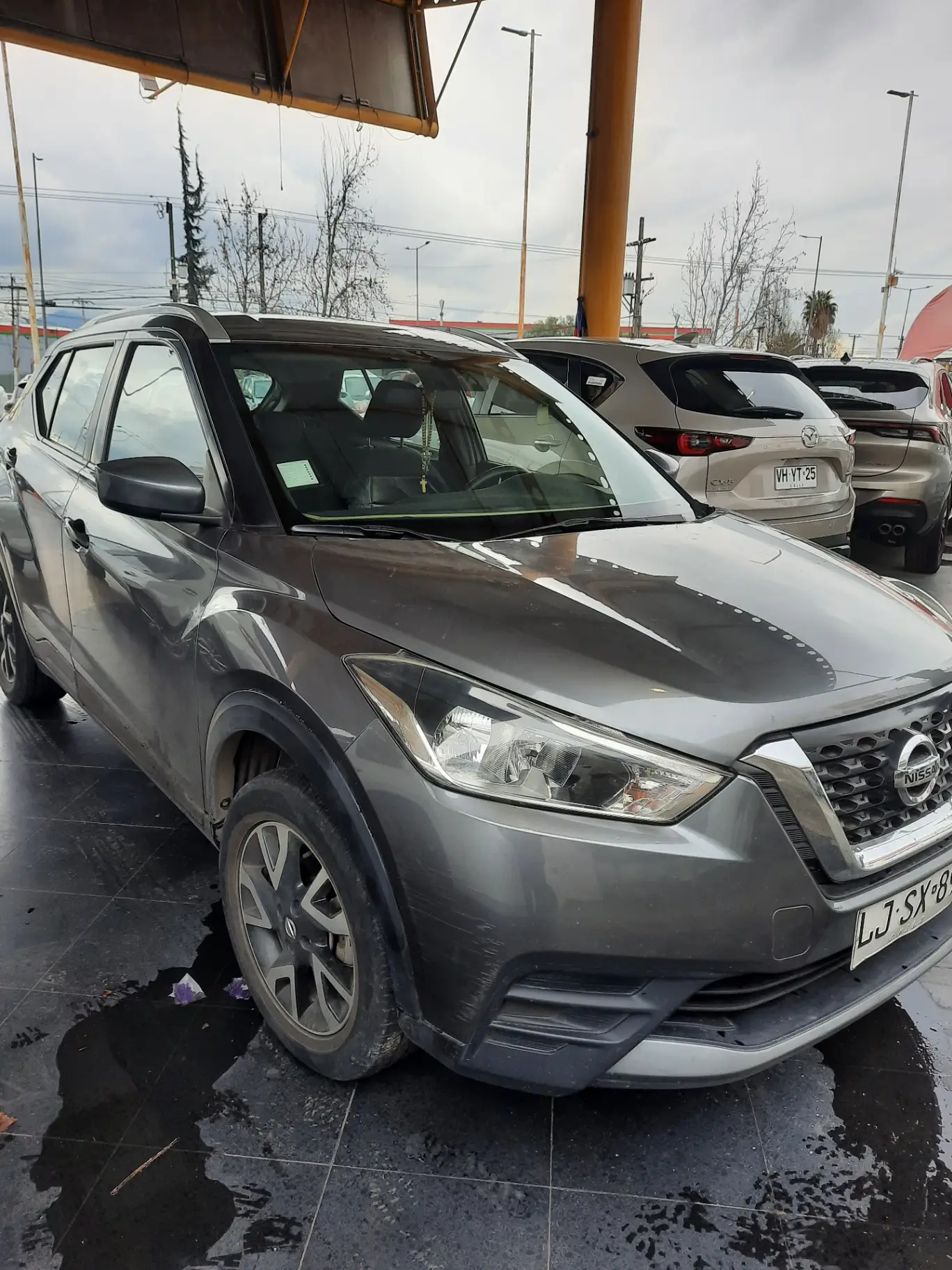 NISSAN