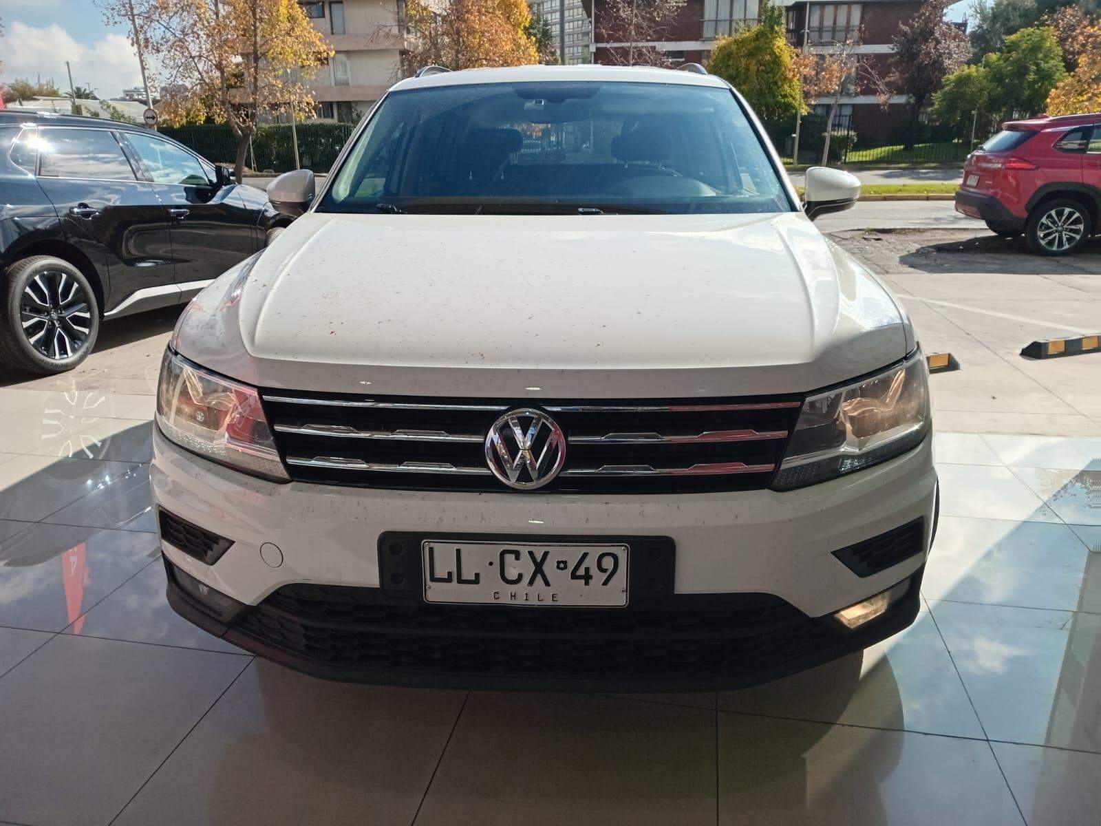 VOLKSWAGEN - 1