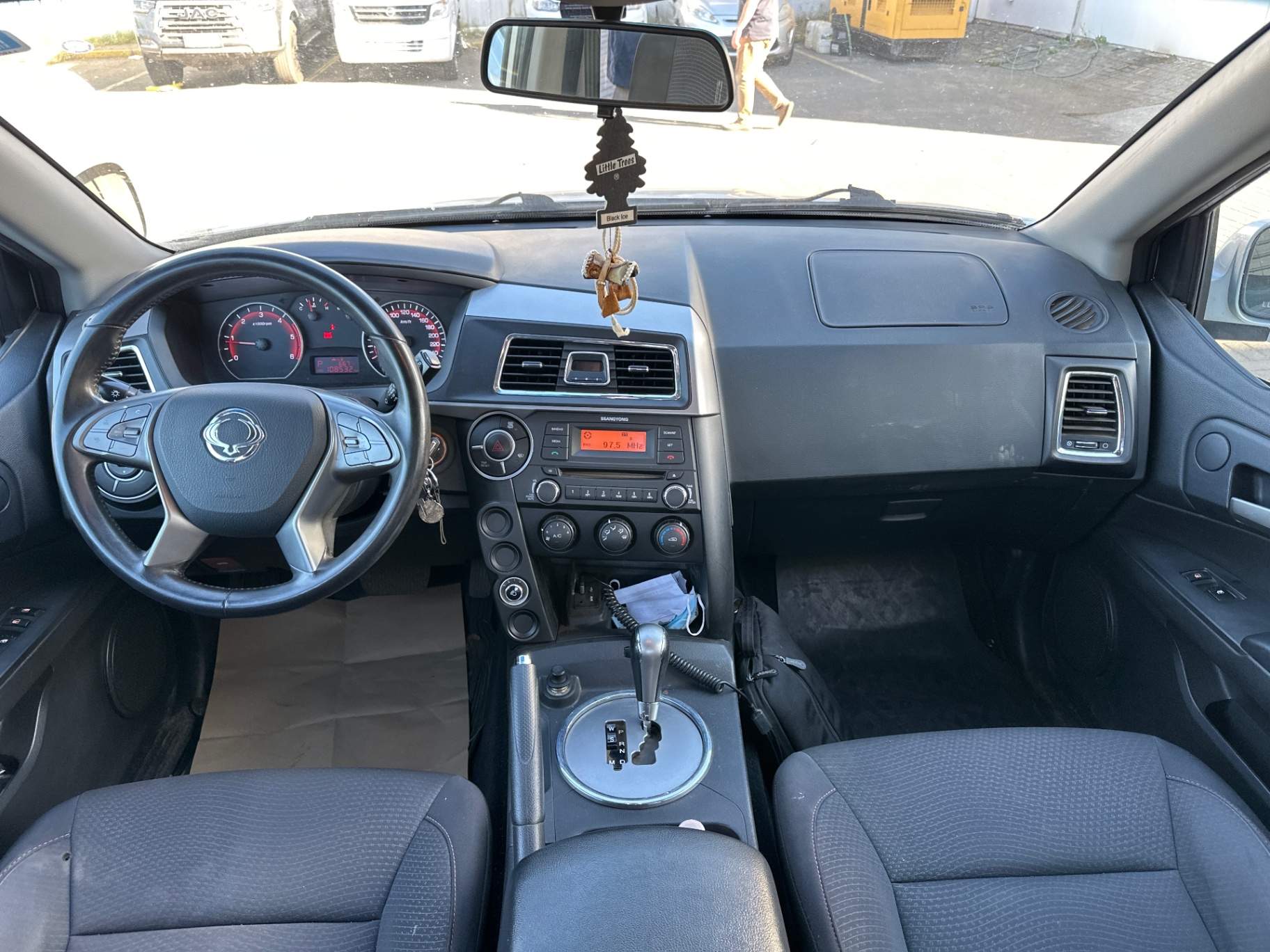 SSANGYONG - 2