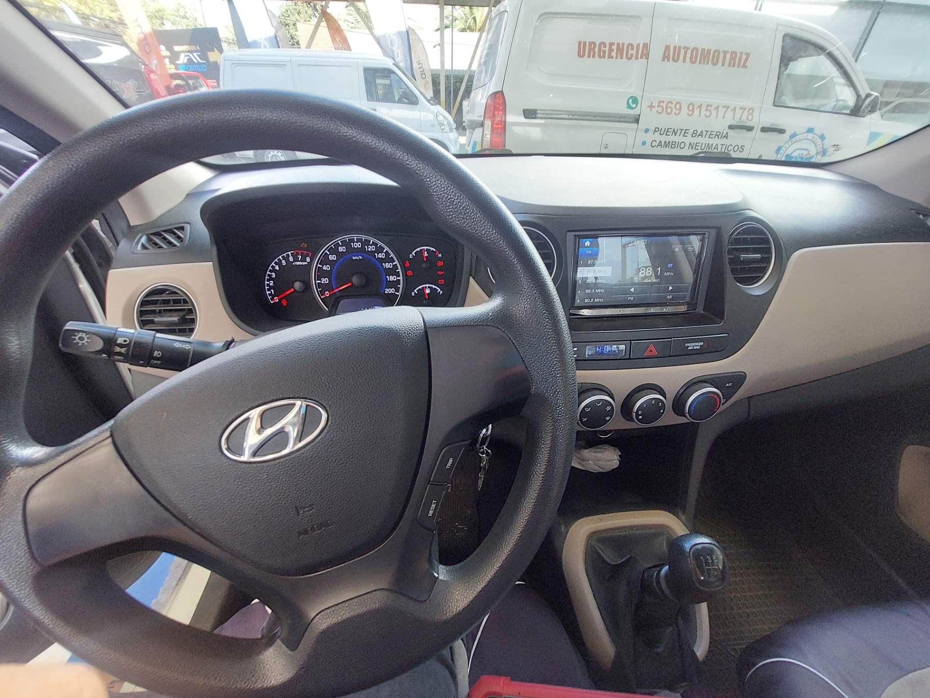 HYUNDAI - 2