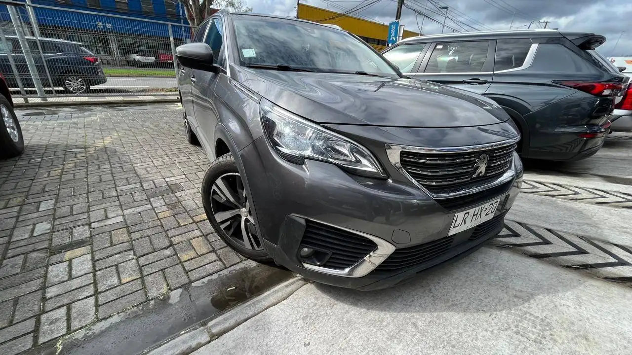 PEUGEOT