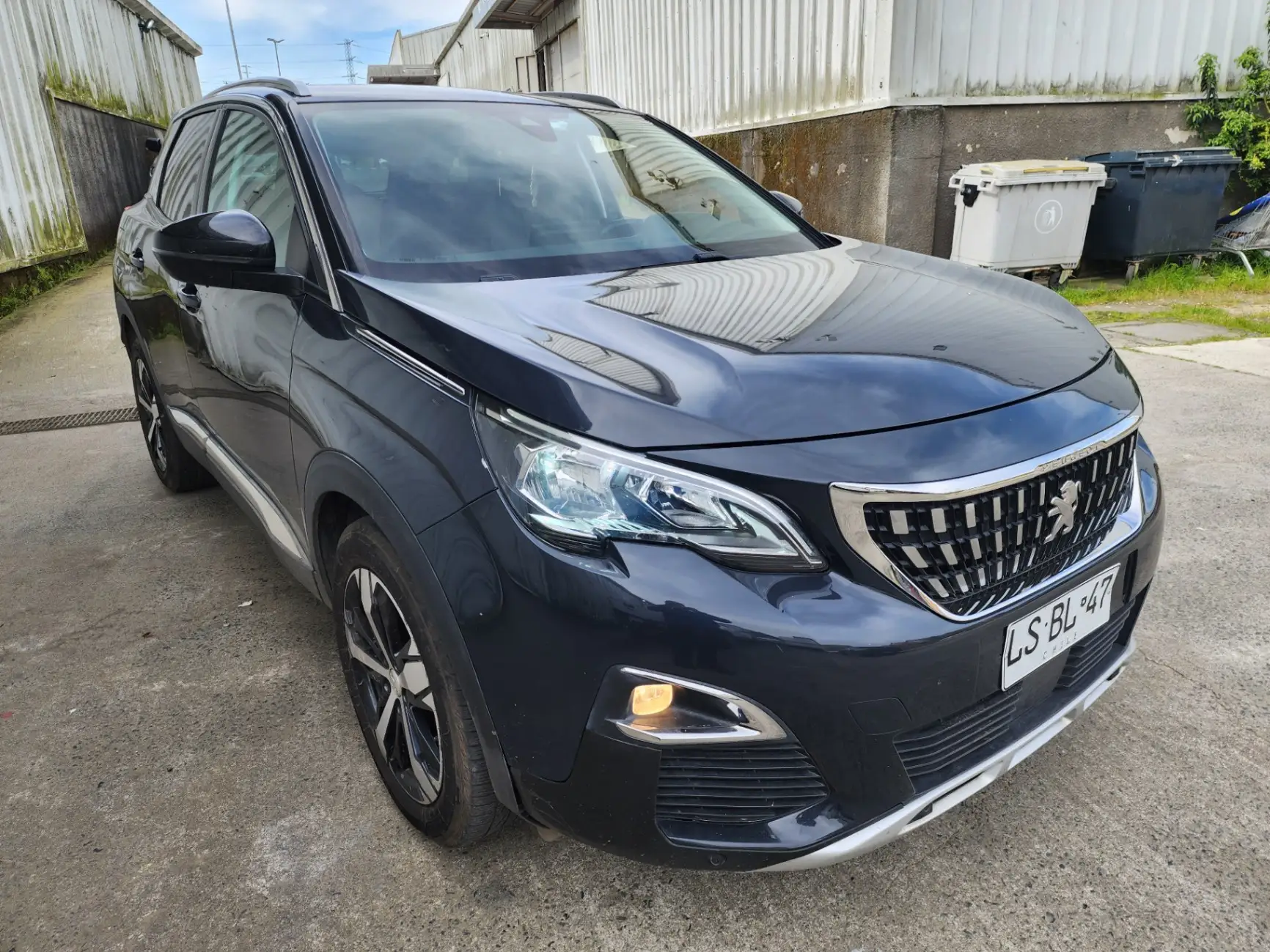 PEUGEOT