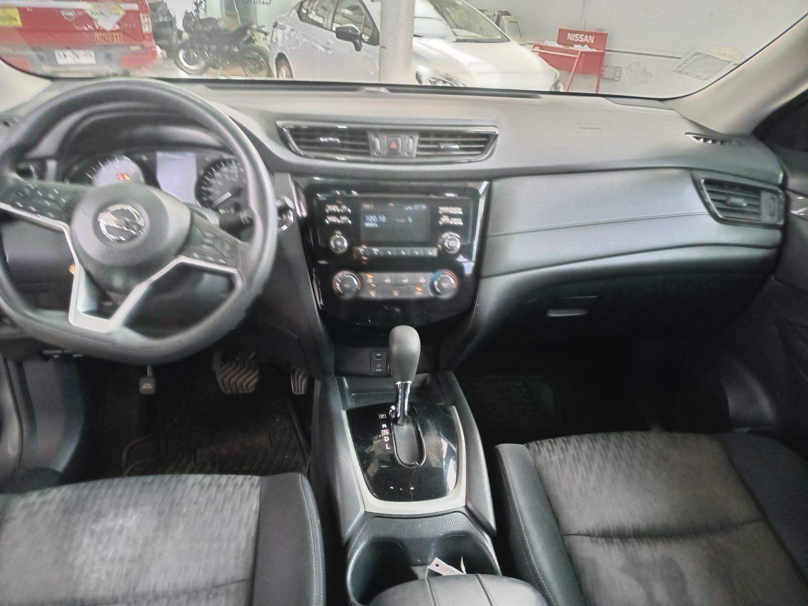 NISSAN - 2