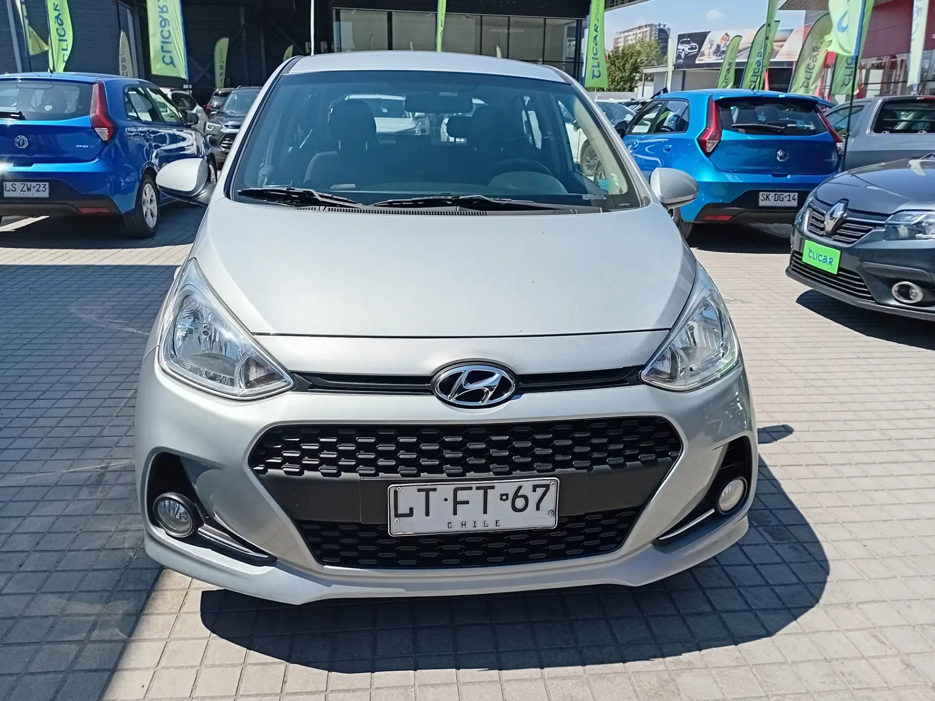 HYUNDAI - 1