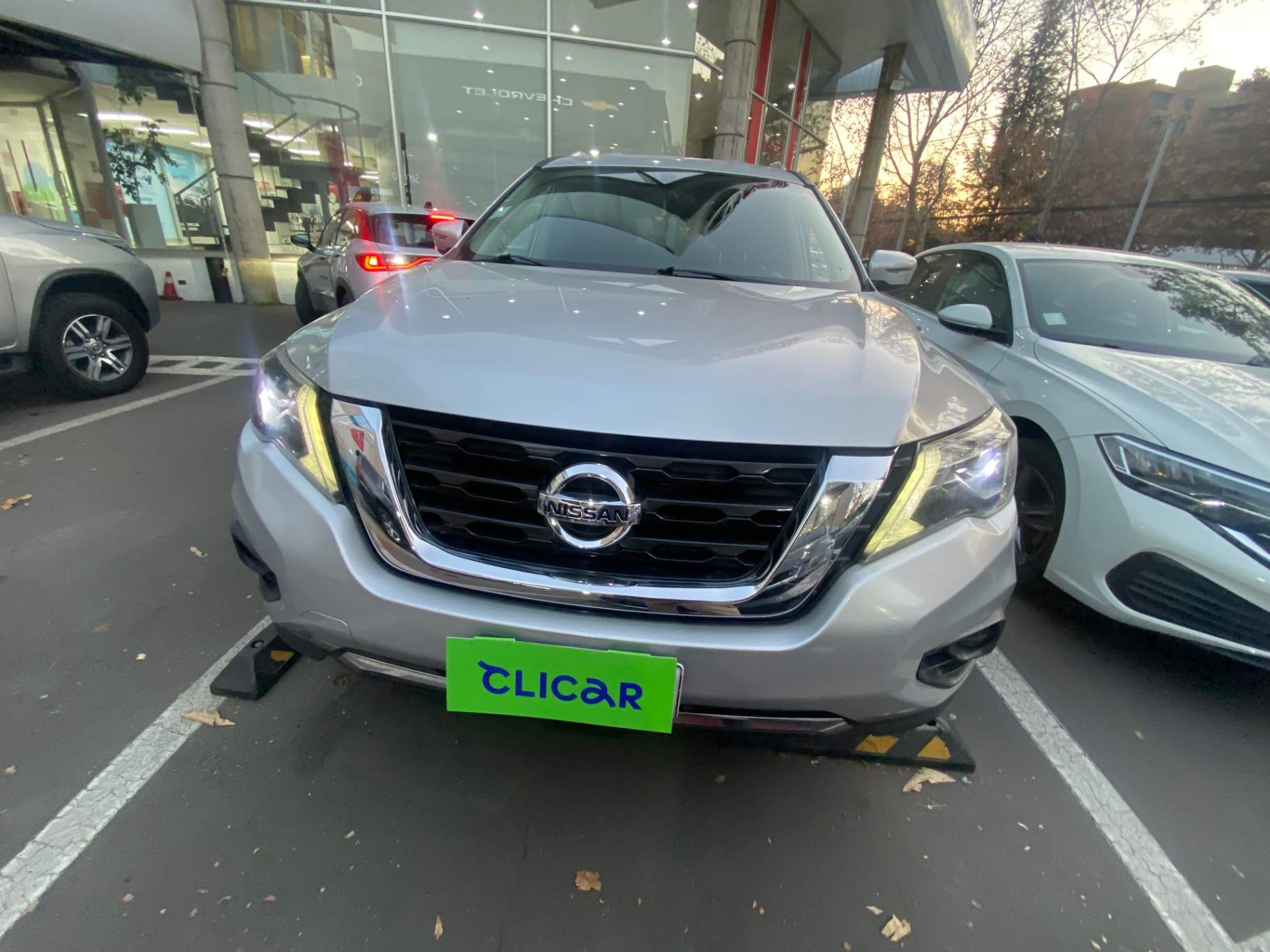 NISSAN
