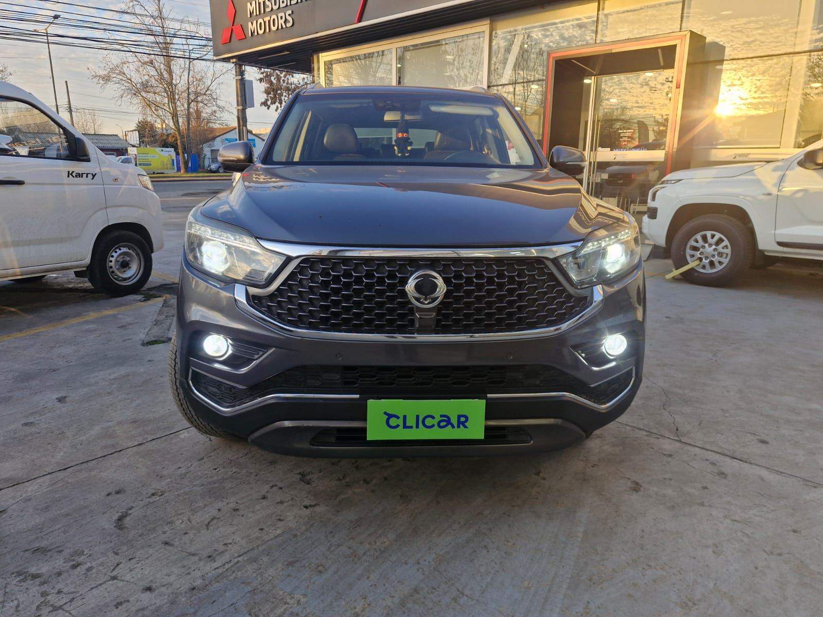SSANGYONG - 1