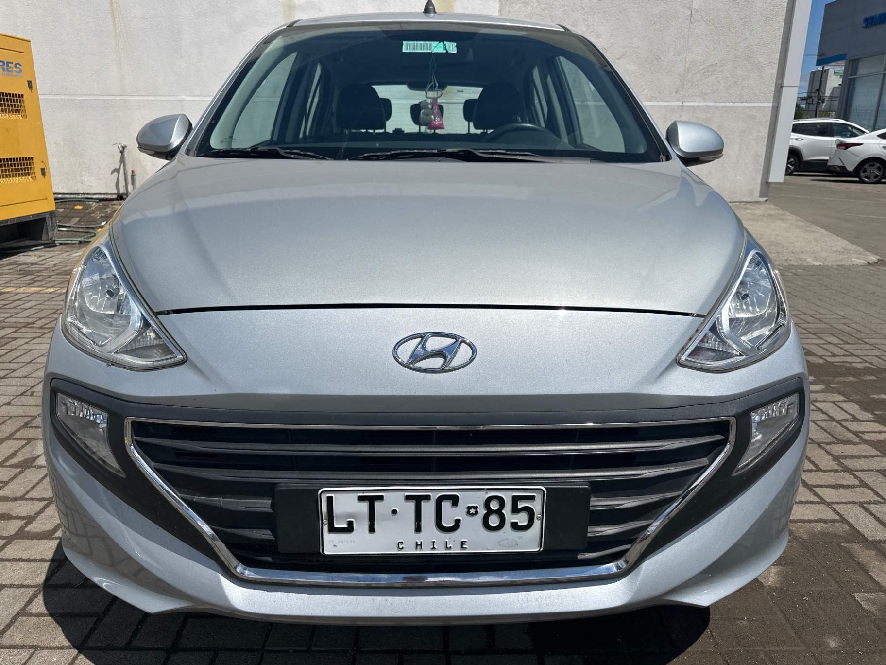 HYUNDAI - 1