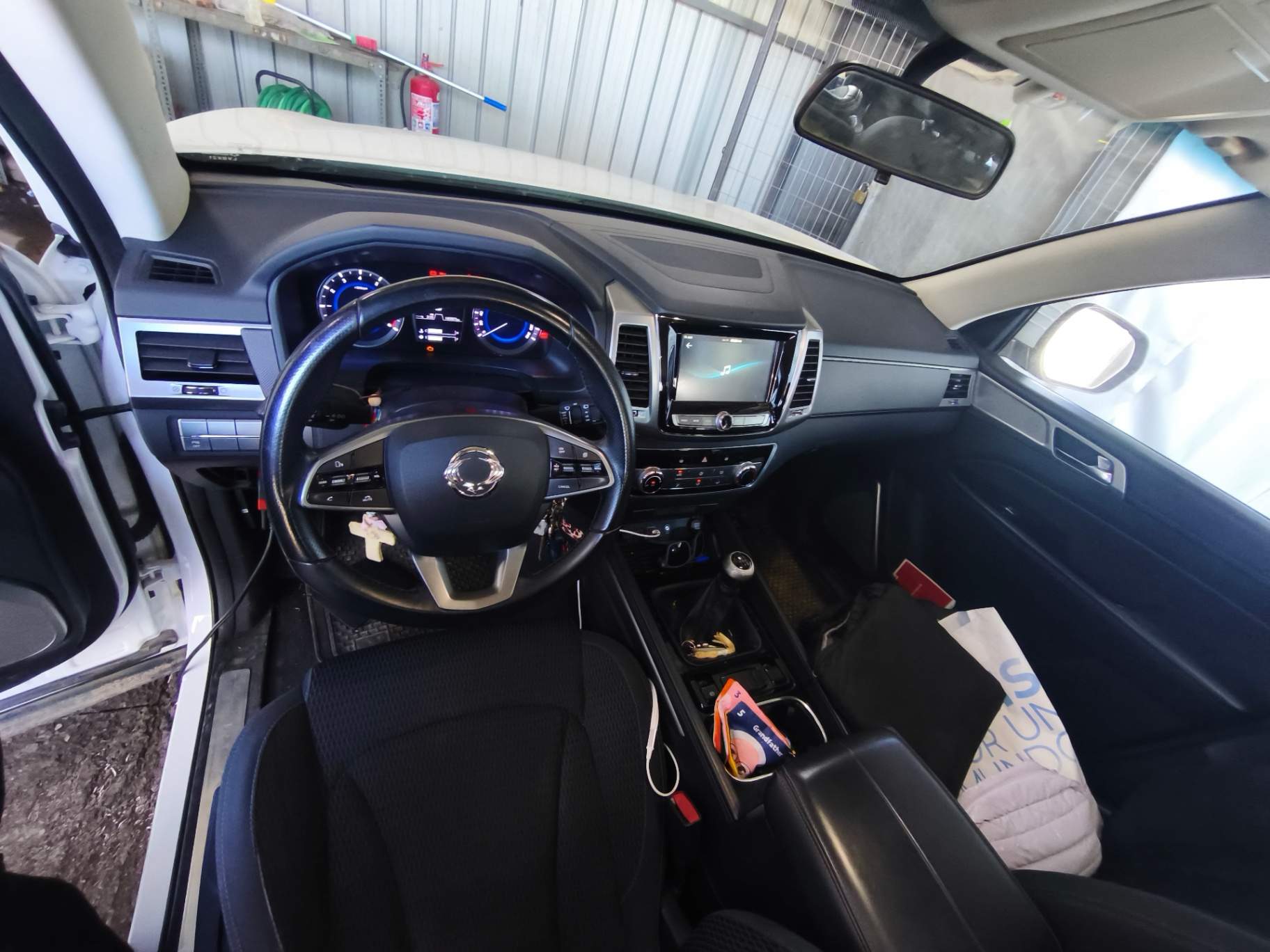 SSANGYONG - 2