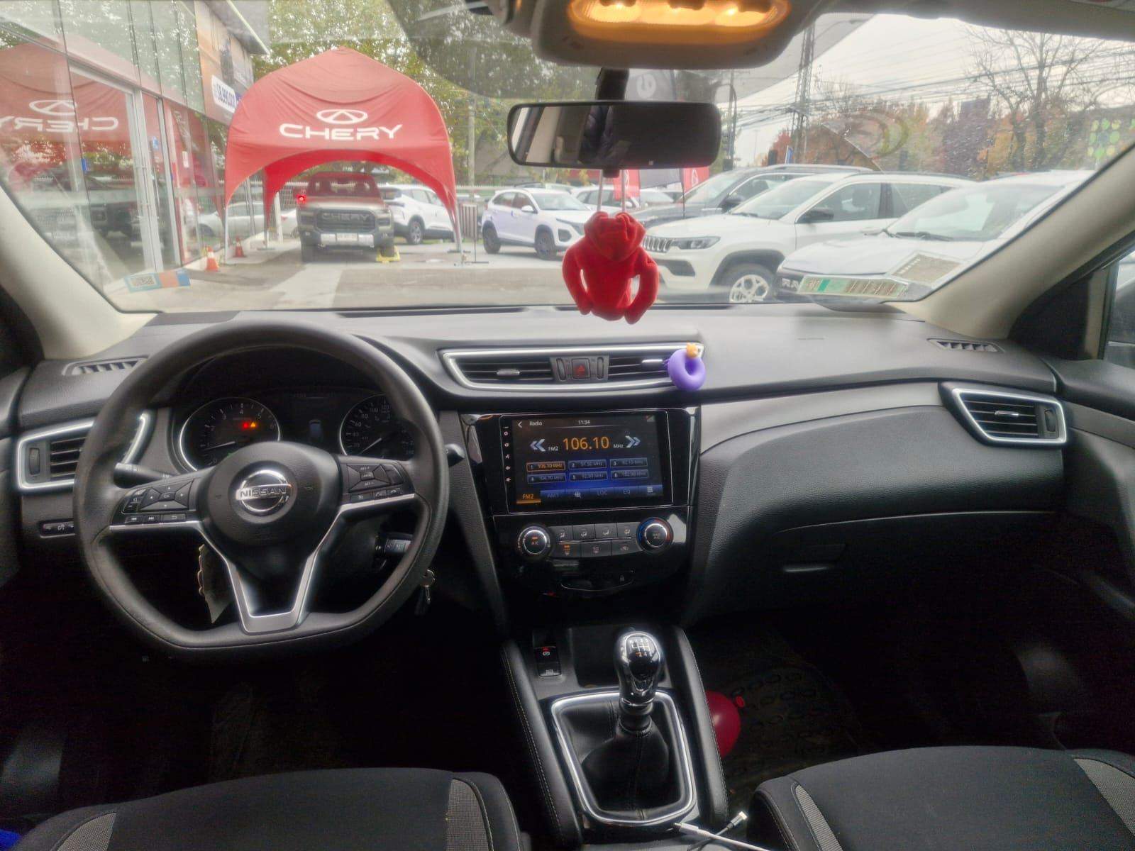 NISSAN - 2
