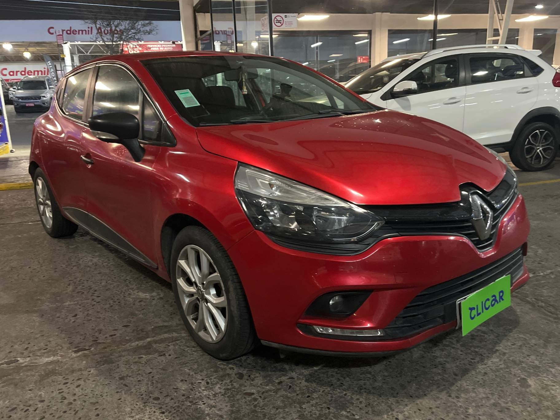 RENAULT