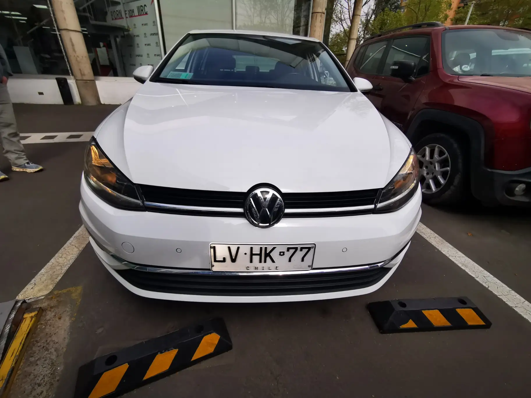 VOLKSWAGEN - 1