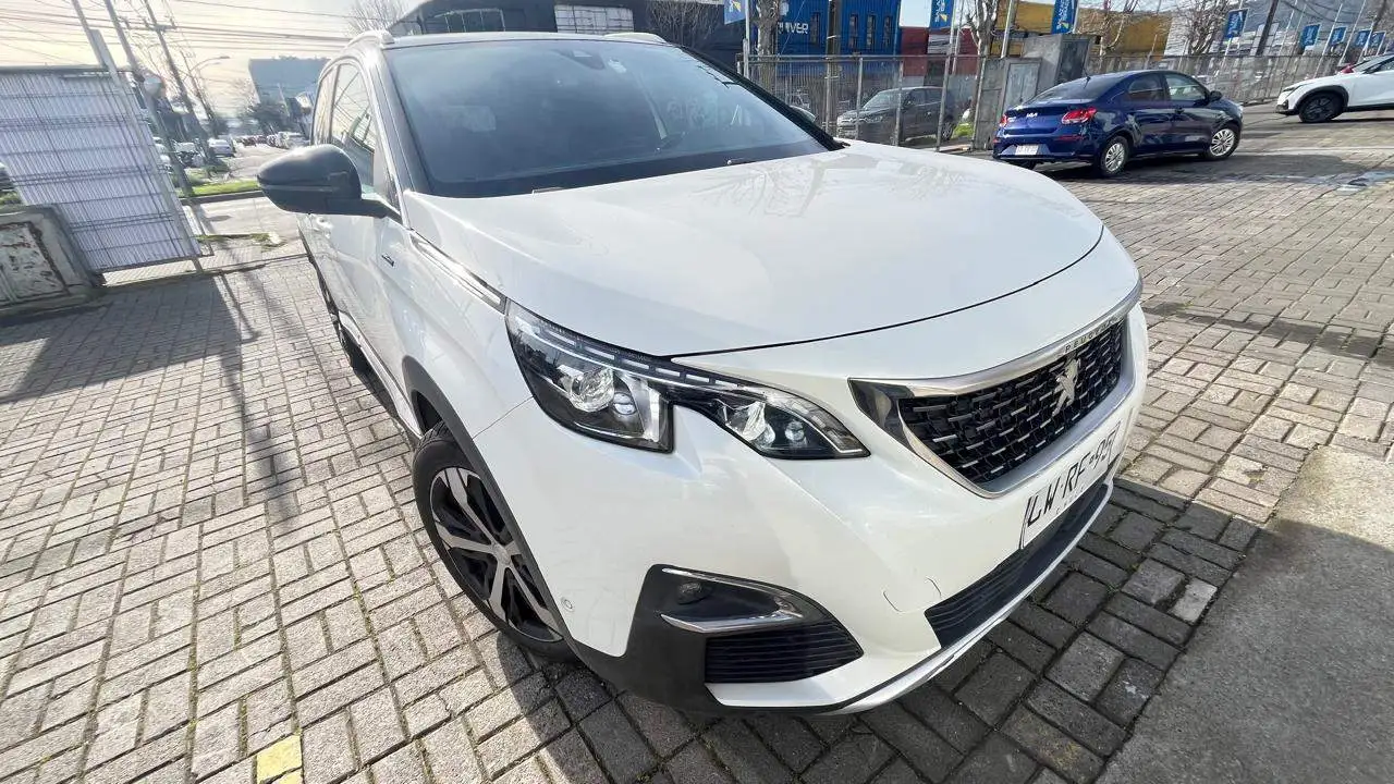 PEUGEOT