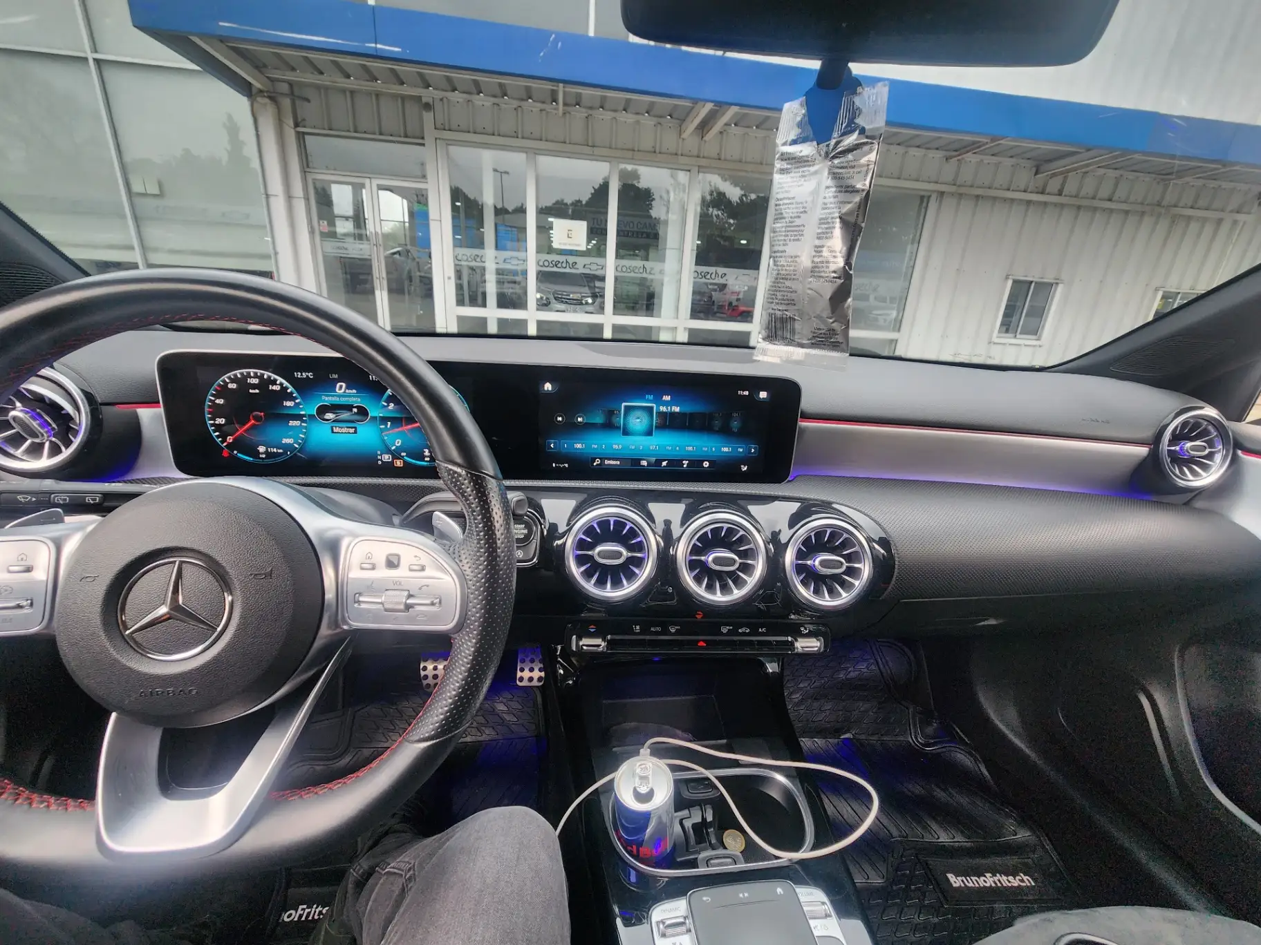 MERCEDES BENZ - 2