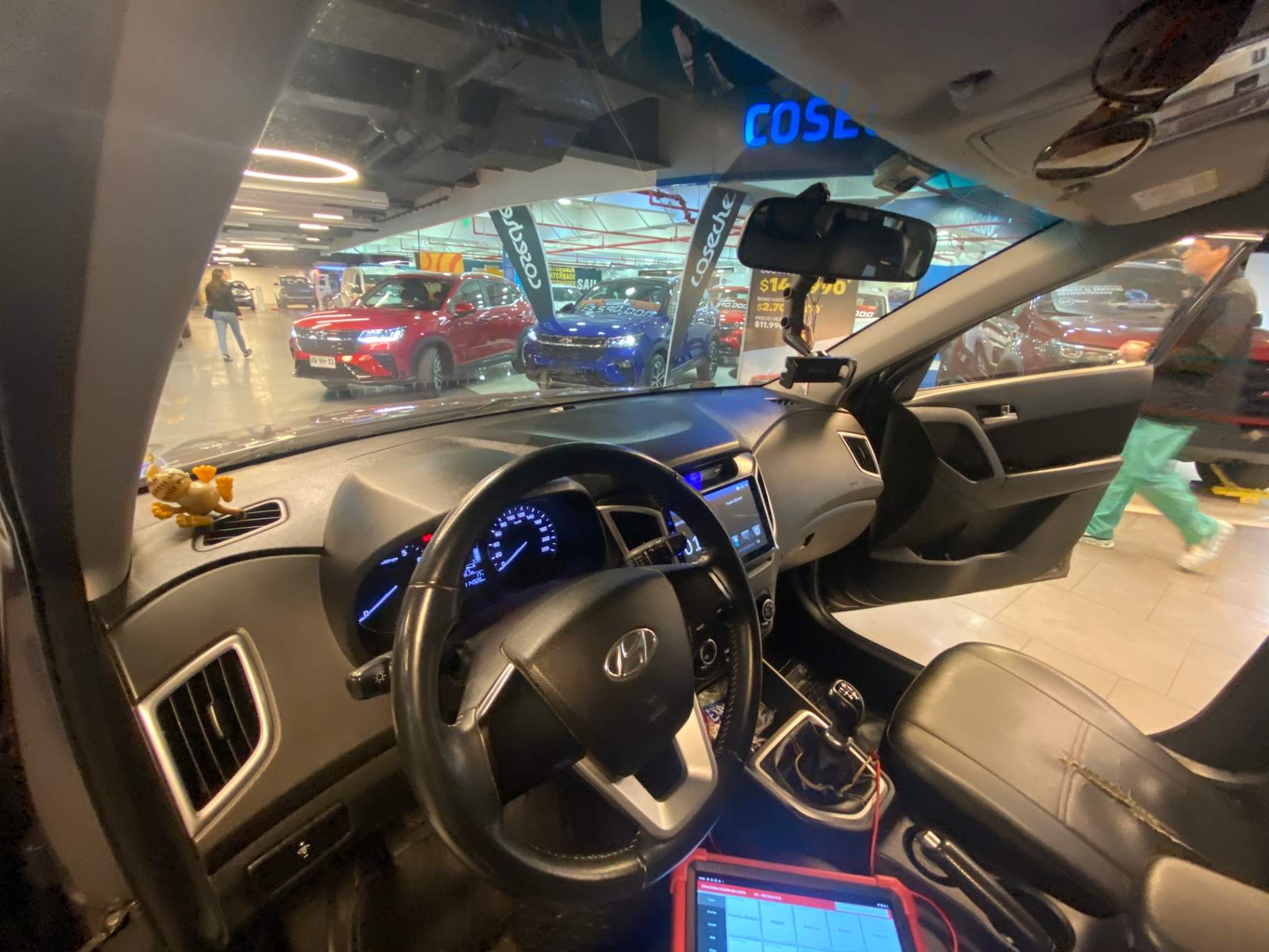 HYUNDAI - 2
